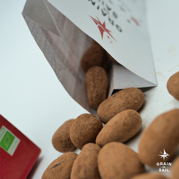 Amandes grillées enrobées - Chocolat Noir - BIO