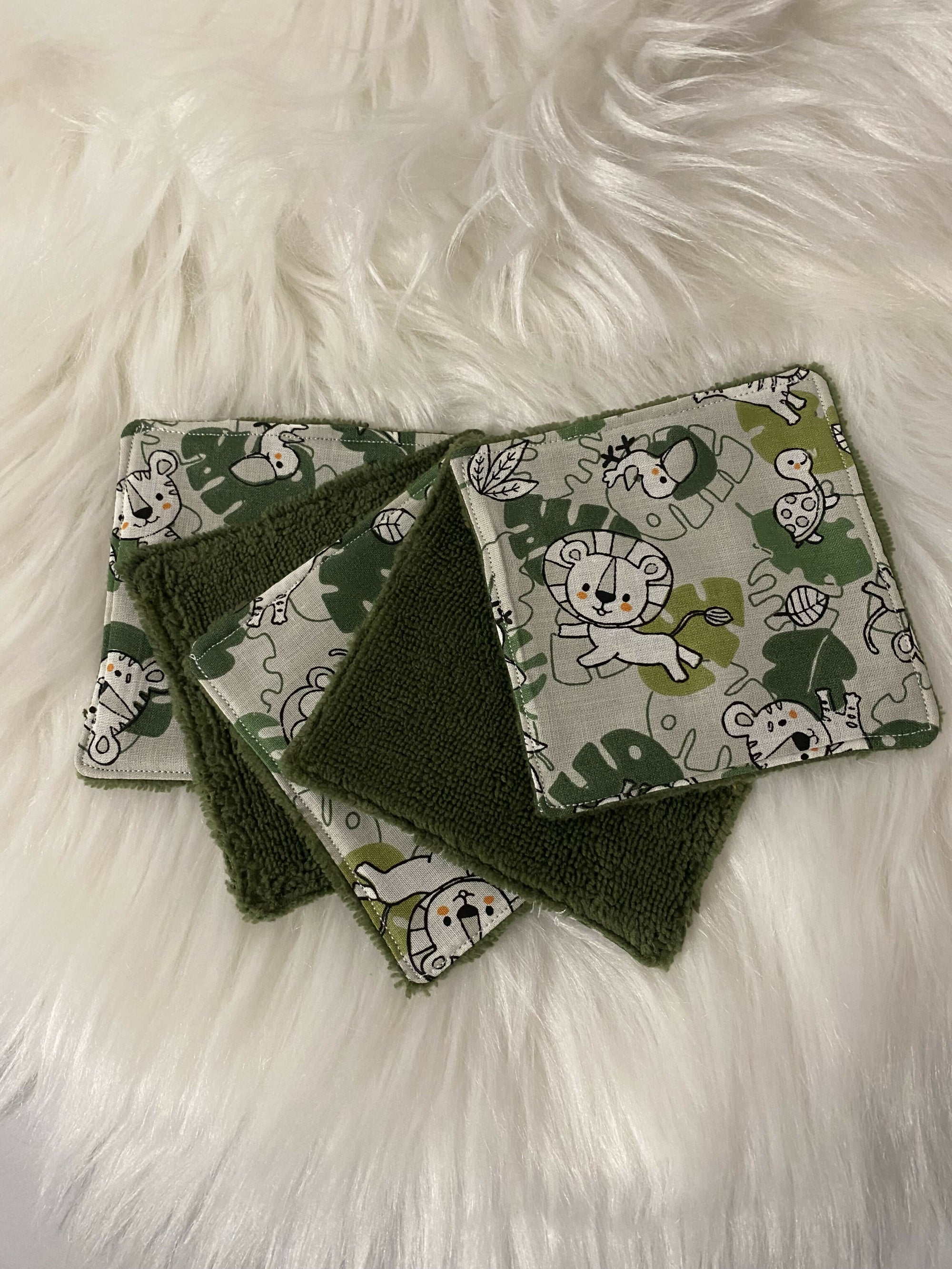 5 LINGETTES SINGES VERTS