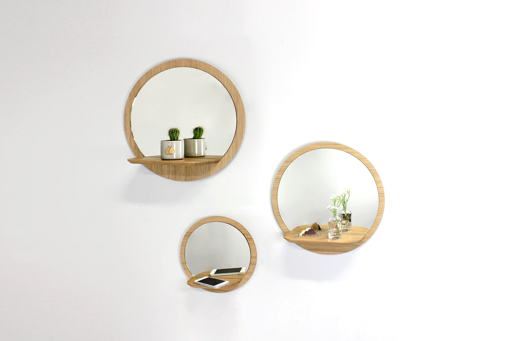 Sunrise - Miroirs en chêne avec étagère