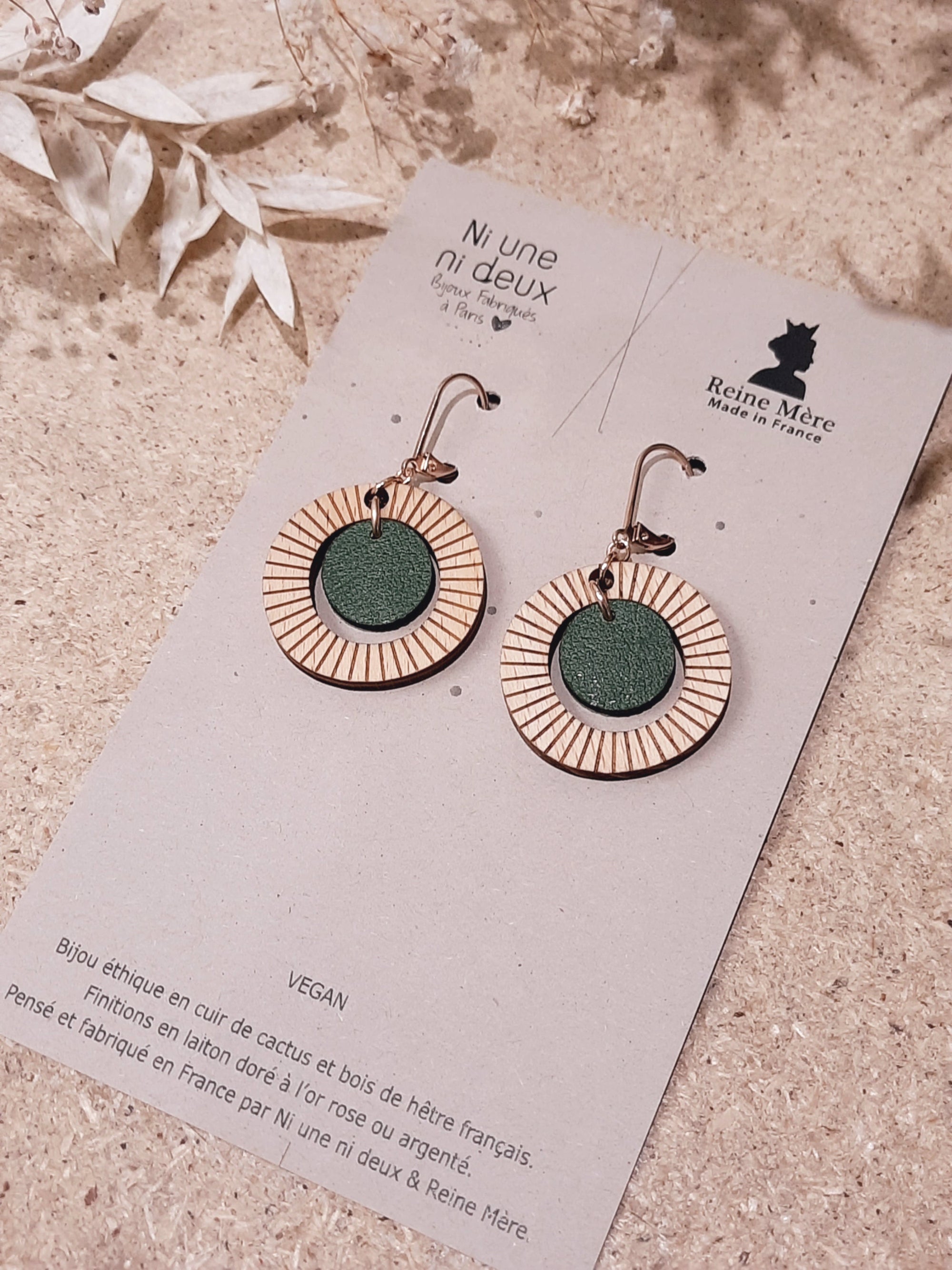 Bulle - Boucles d'oreilles en Bois et Cuir de cactus