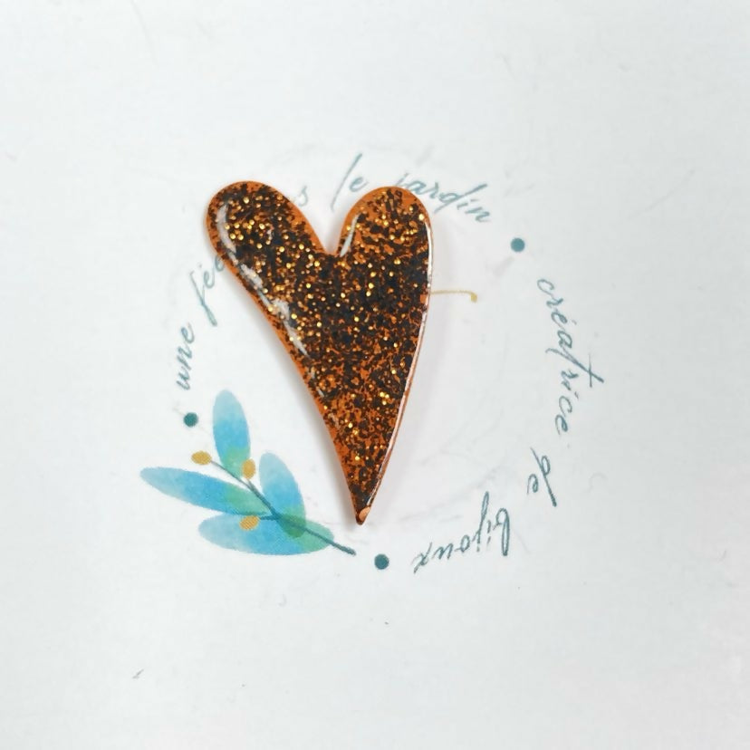 pin's coeur camel et noir