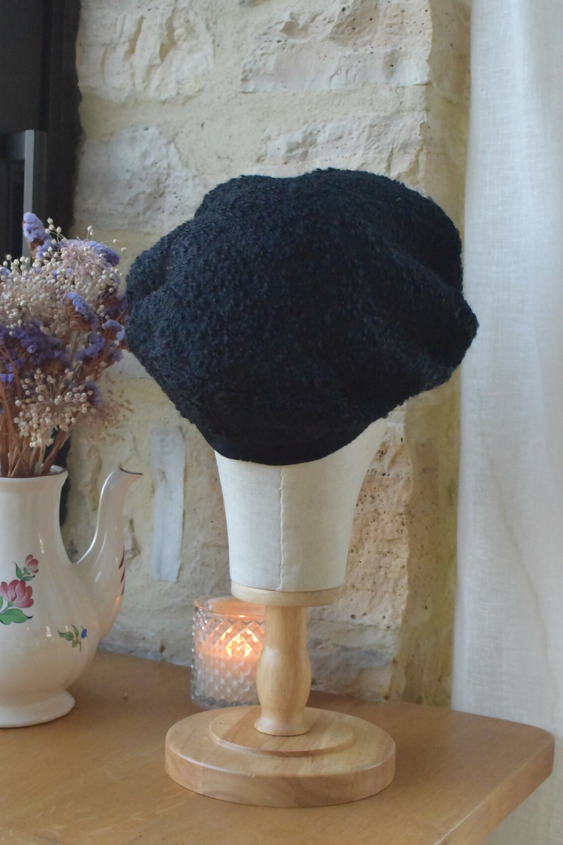 beret-laine-noir-bouclette-chic-ethique-artisanale-fait-main-tendance-upcycling-2