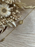 Gold flower round bracelet