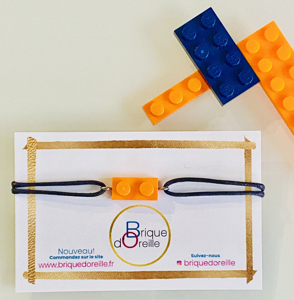Bracelet avec une brique Lego et cordon coton ajustable