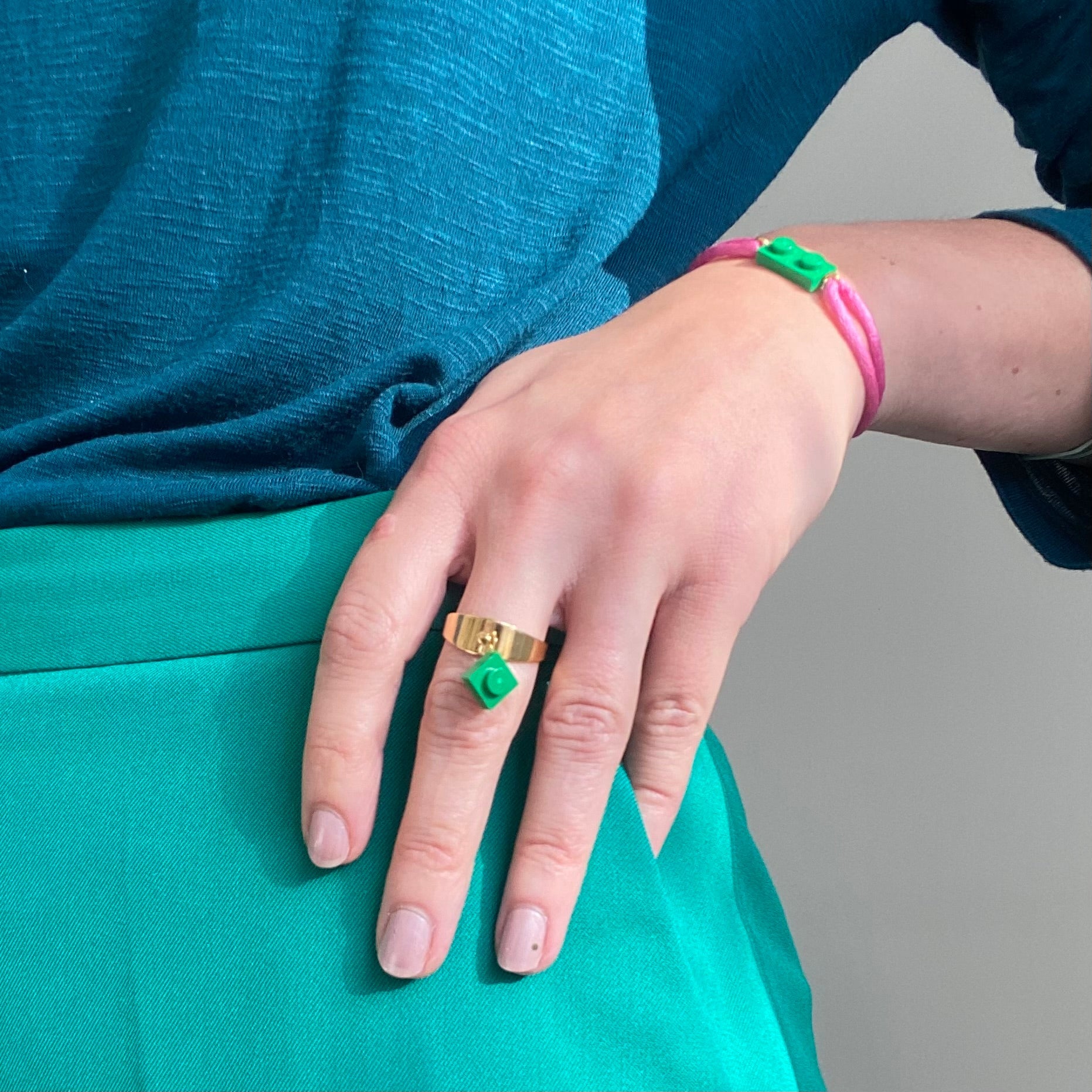 Bague dorée large ajustable - Les Rockeuses