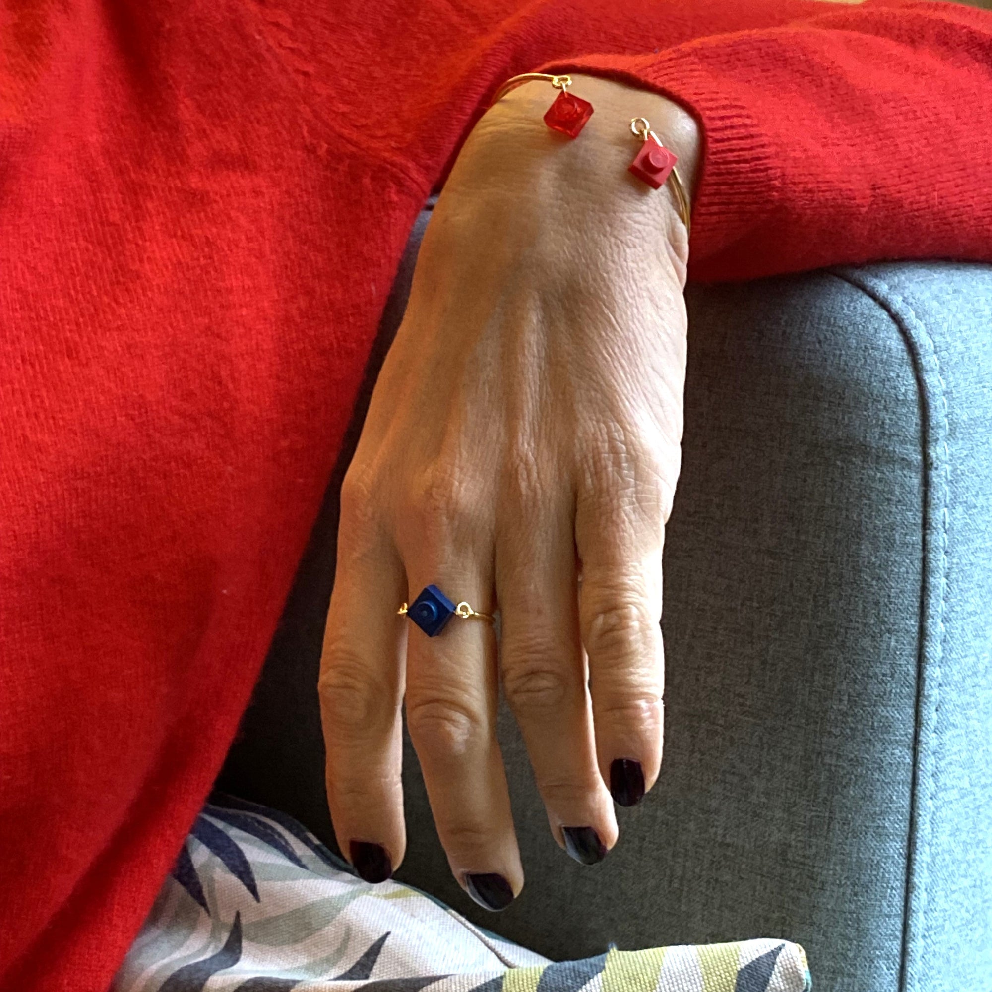 Bague dorée fine - Les Joueuses