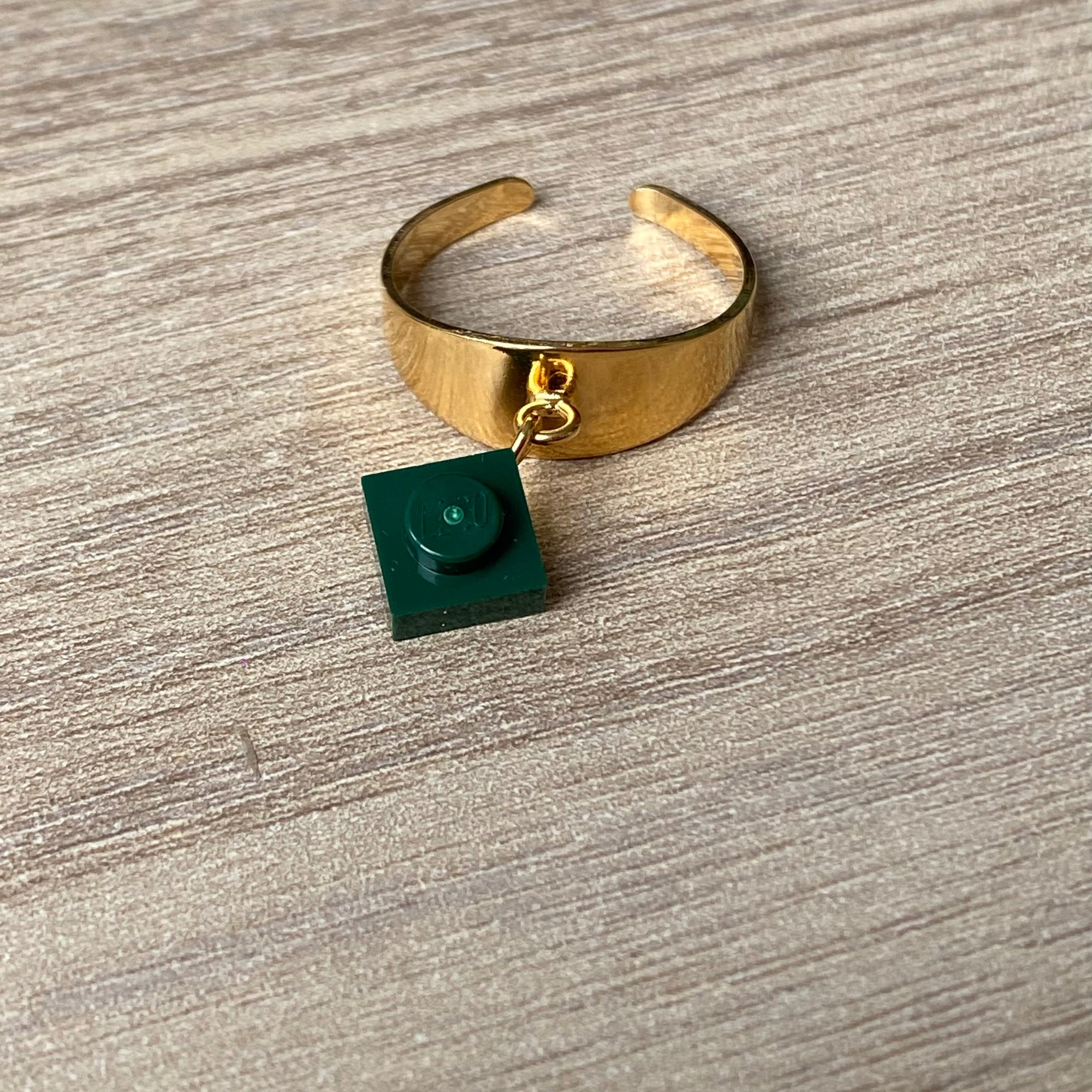 Bague dorée large ajustable - Les Rockeuses