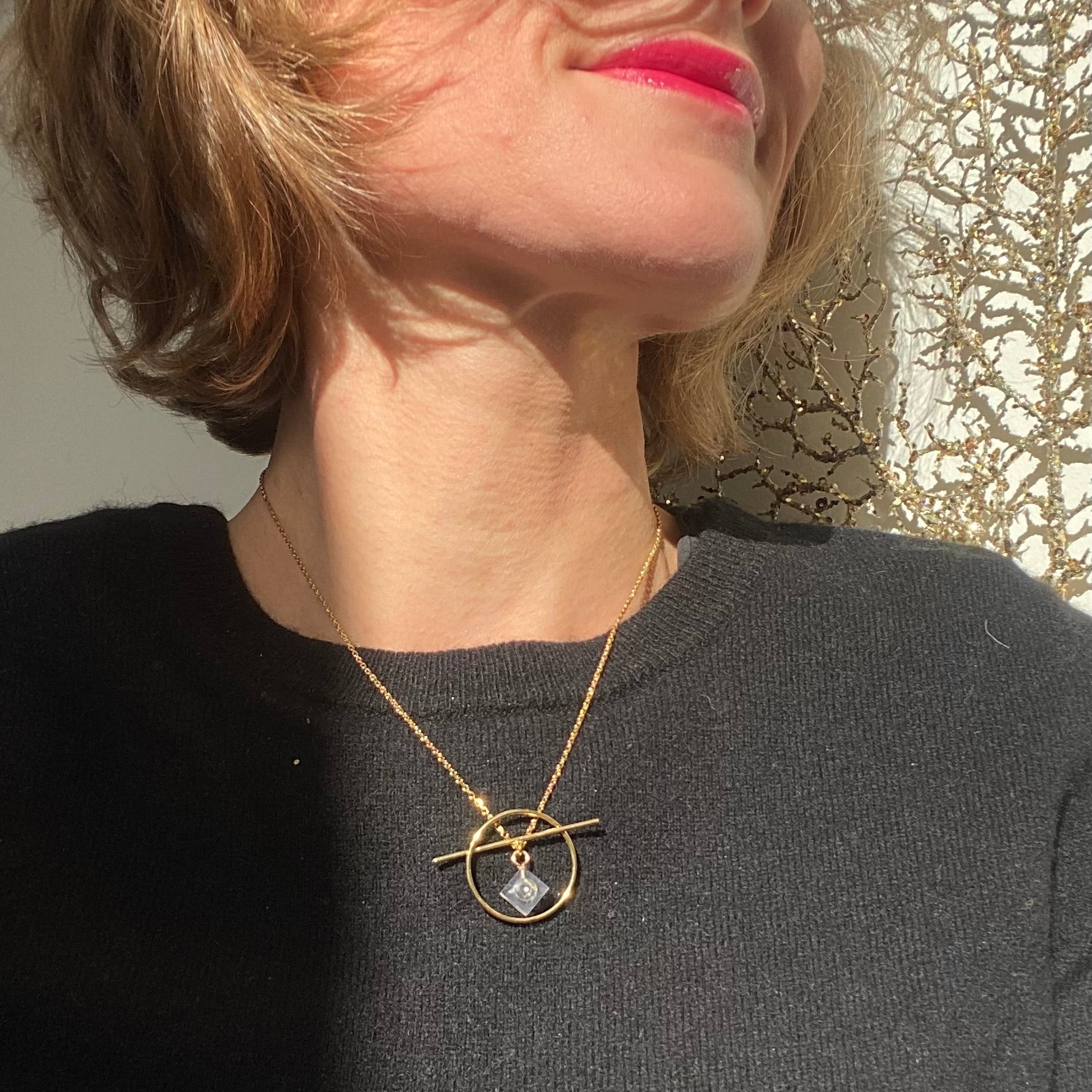 Geometric necklace with a Lego brick - Les Astucieuses