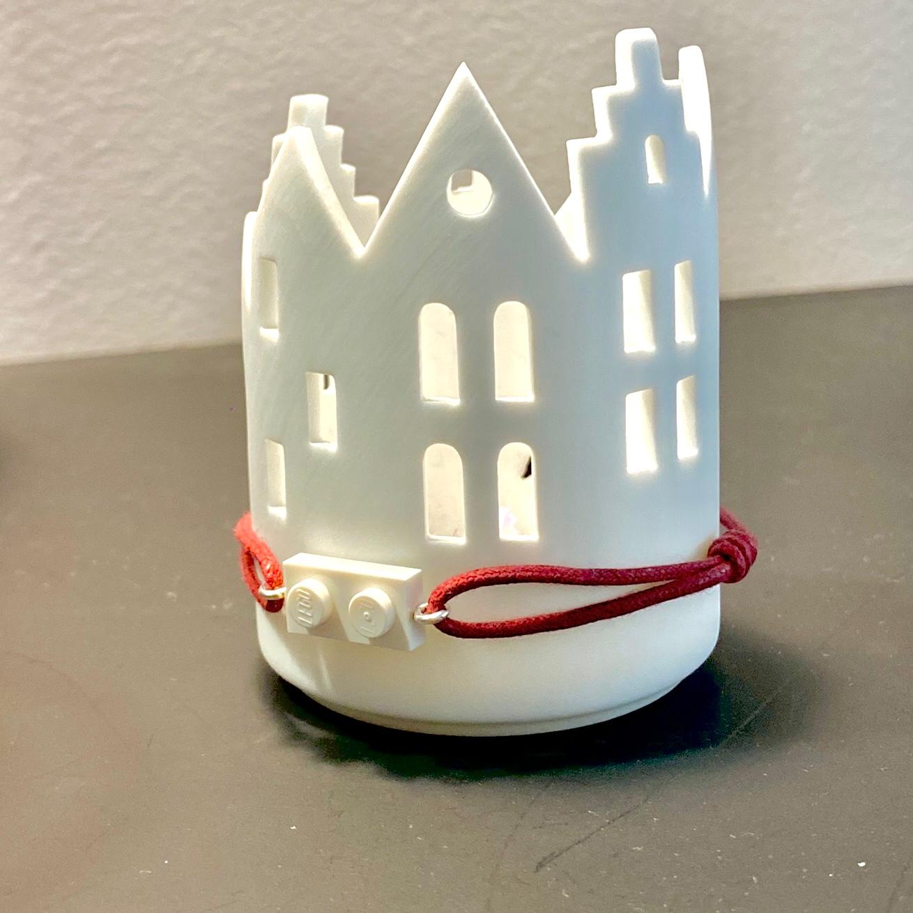 Bracelet d'amitié avec une brique Lego et cordon coton ajustable