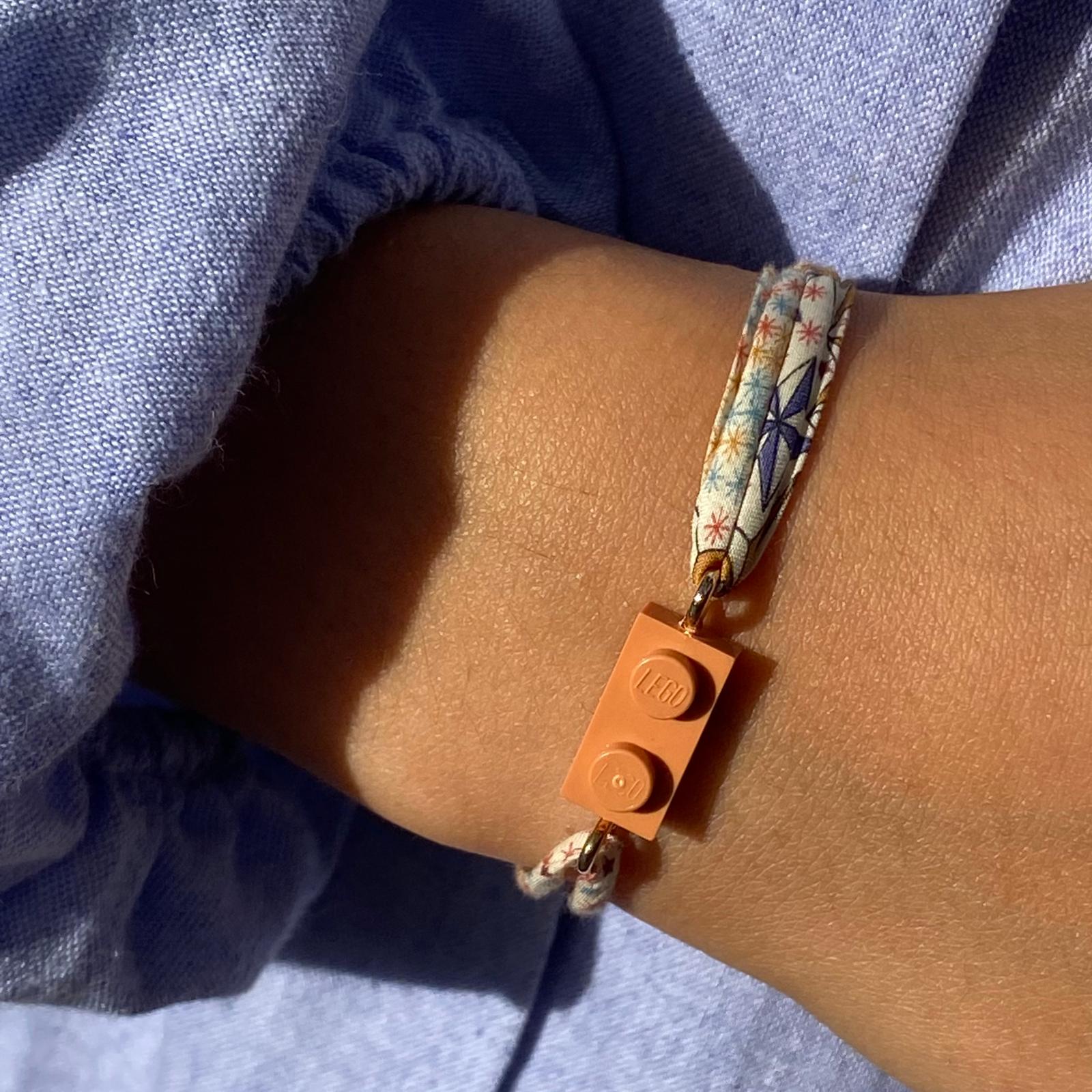 Bracelet Liberty avec brique de Lego® - imprimé étoilé Adeladja