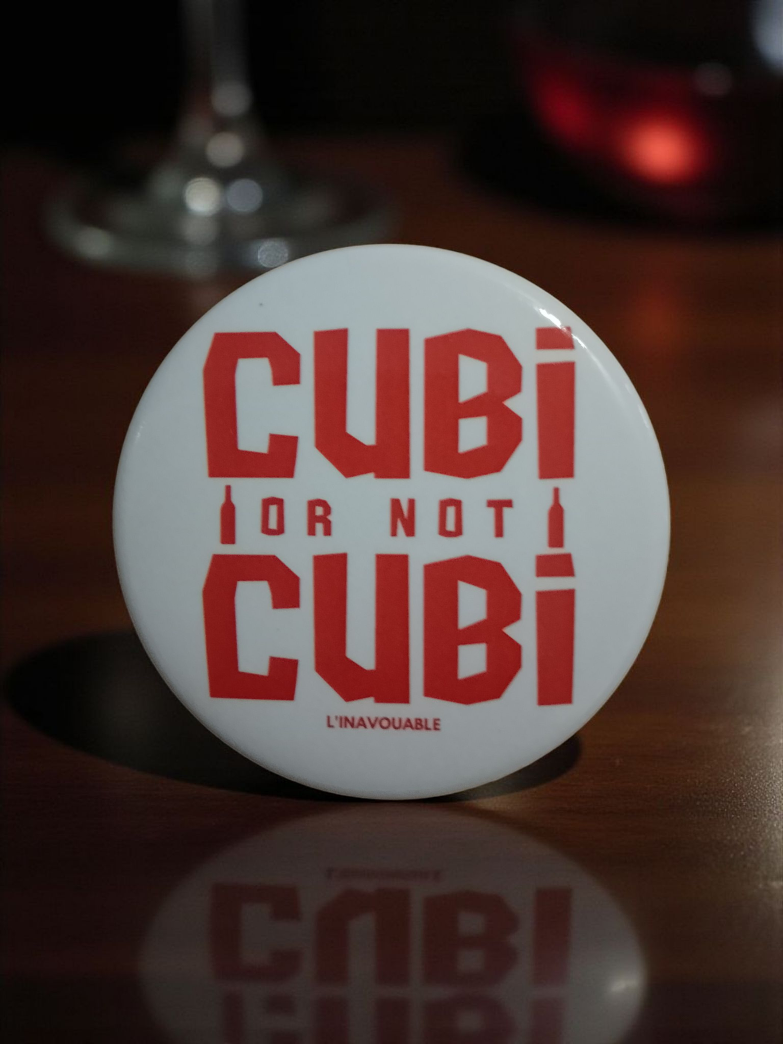 BADGE "CUBI OR NOT CUBI" Modèle 2