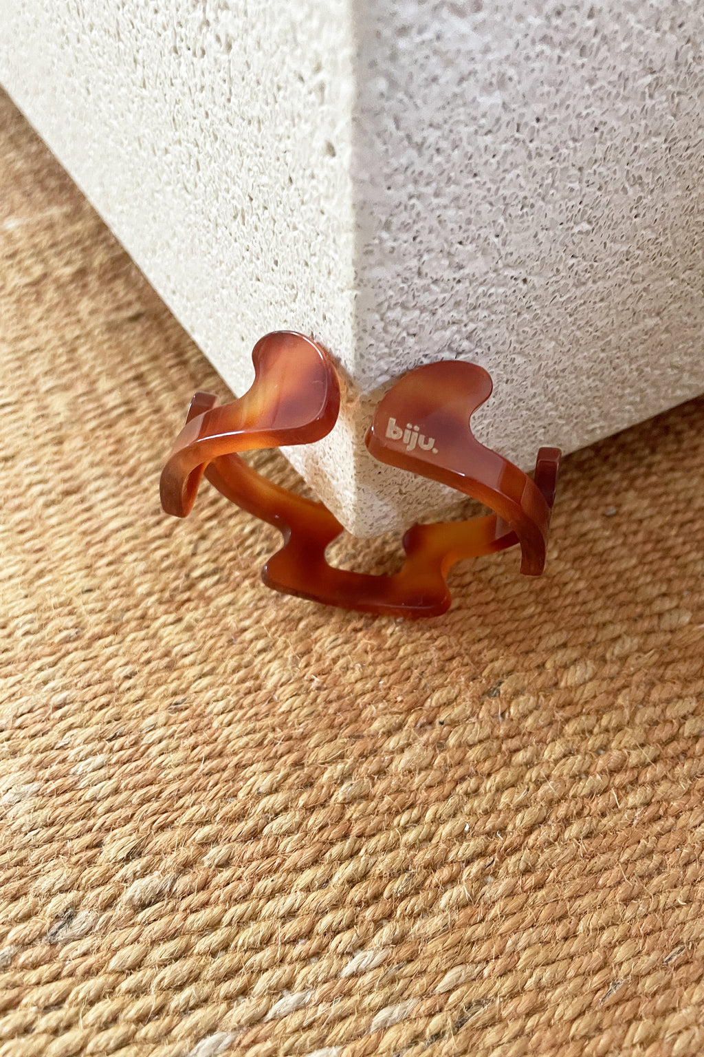 Caramel tortoiseshell bracelet
