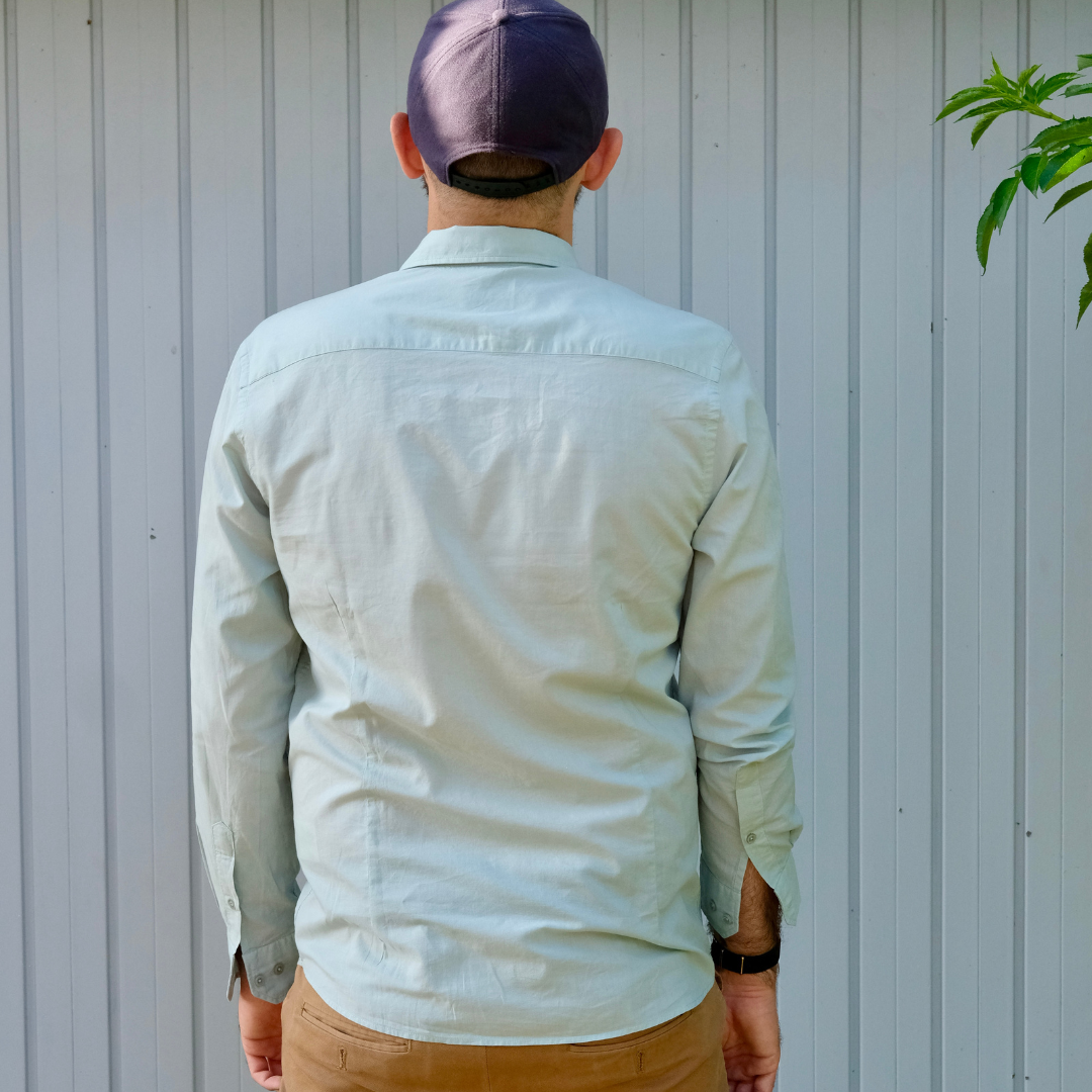 La chemise légère mixte en coton bio