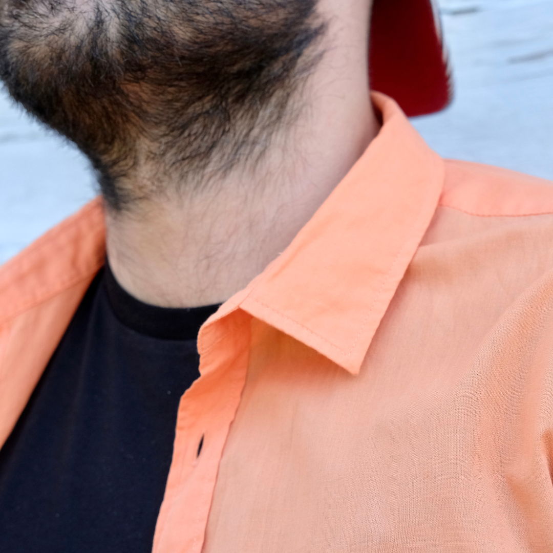 La chemise légère mixte en coton bio