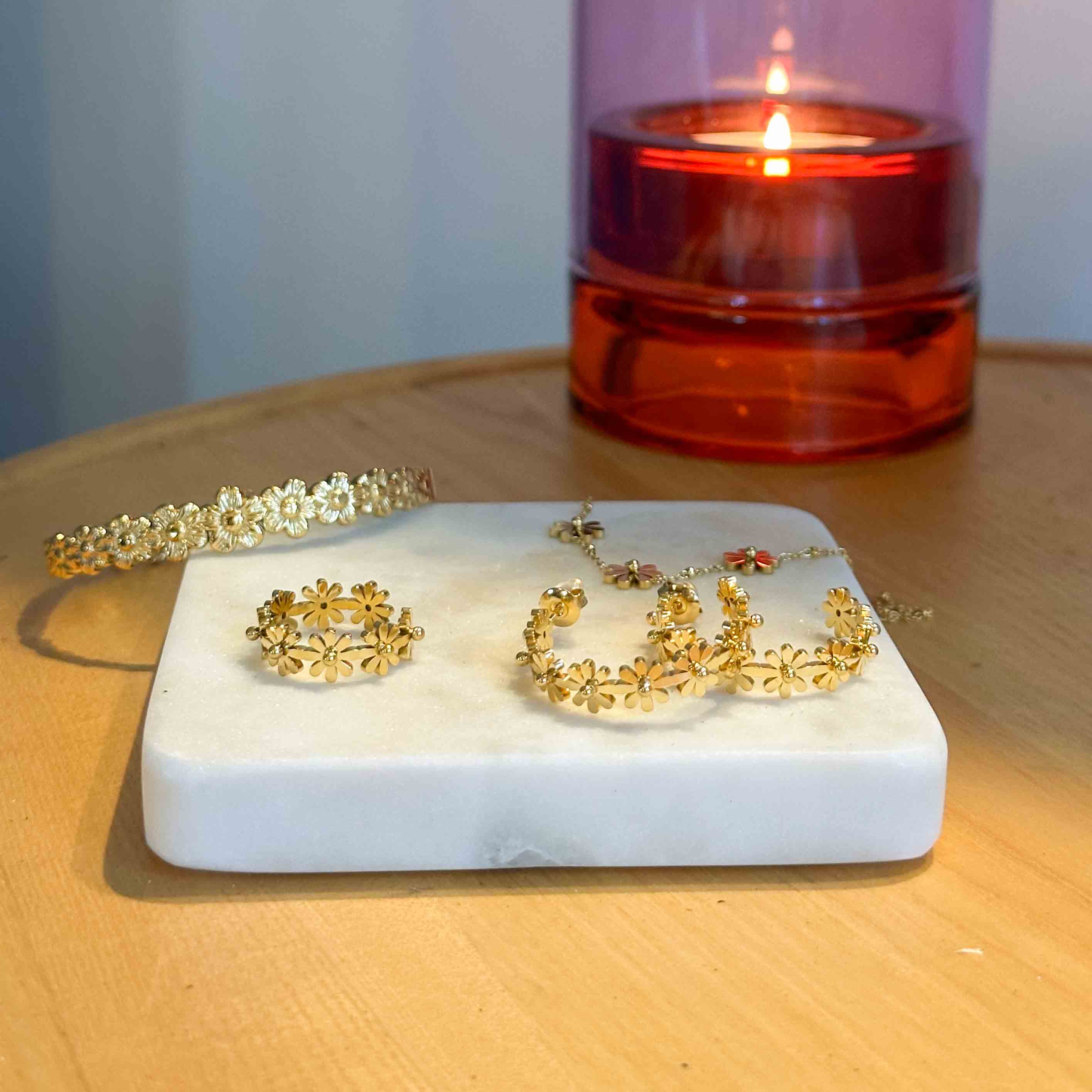 Daisy Bracelet