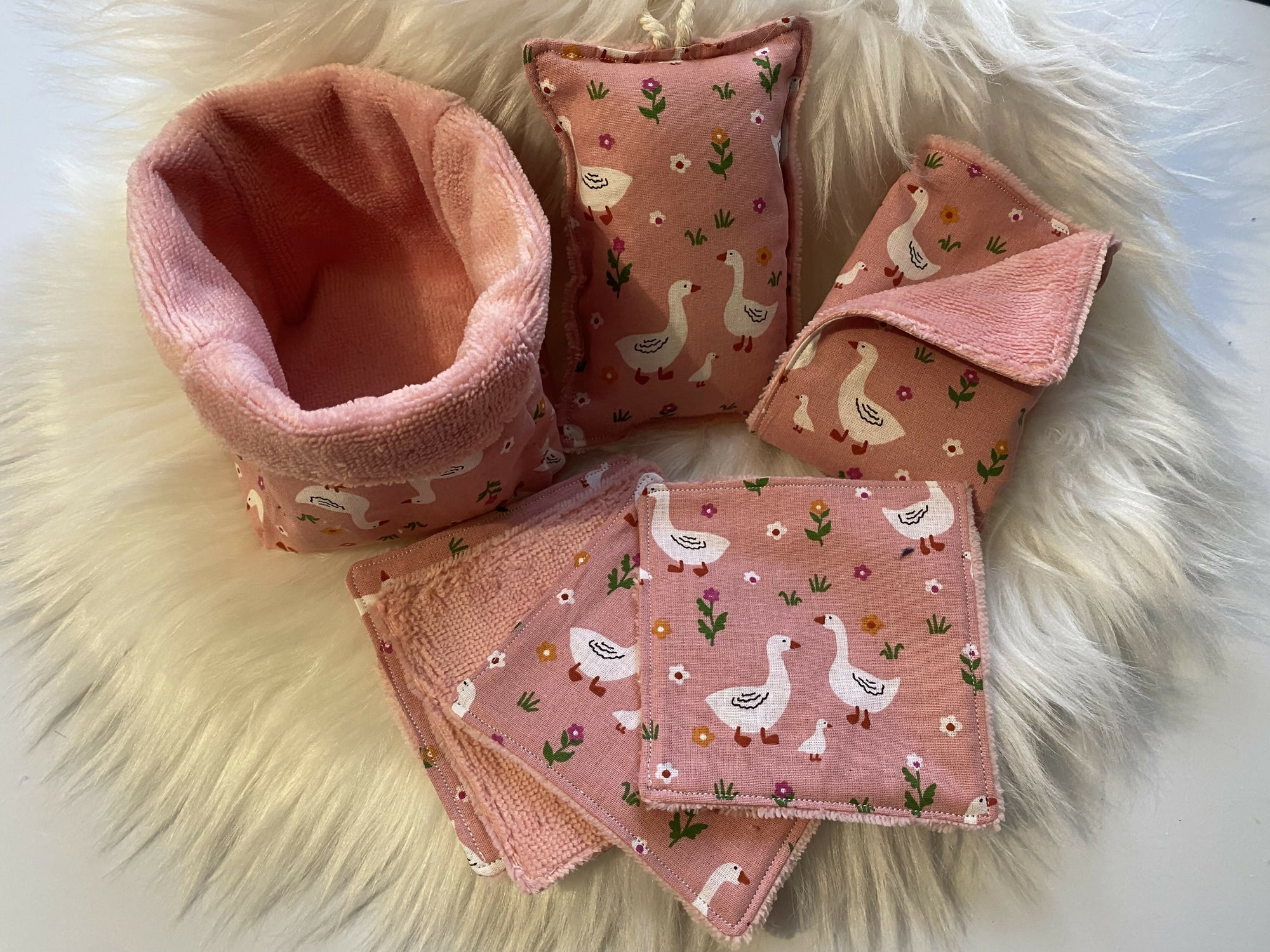 PANIER LINGETTES OIES ROSES