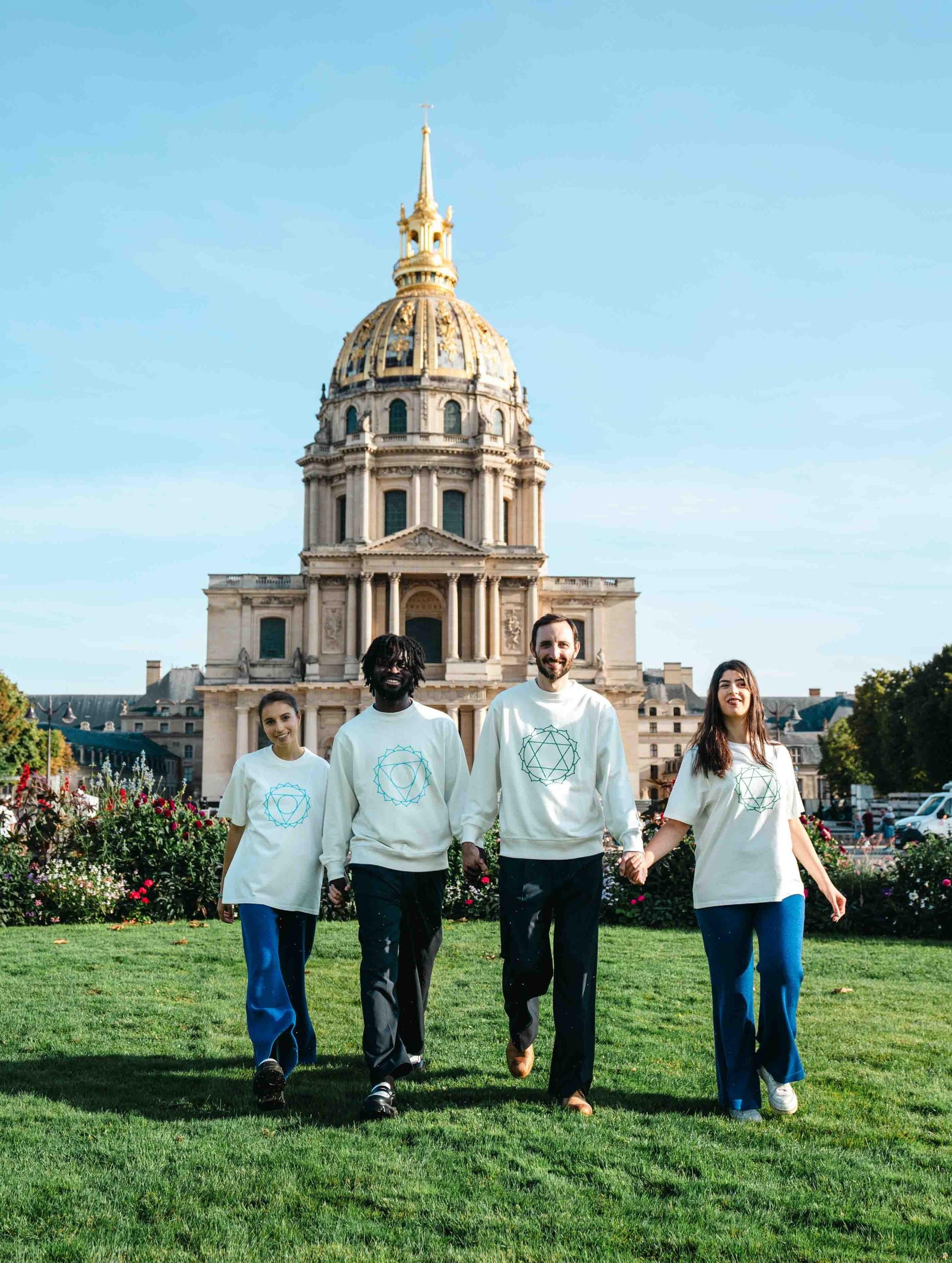 Sweat Unisex Chakra du Coeur en Coton Bio - Divine Harmonie