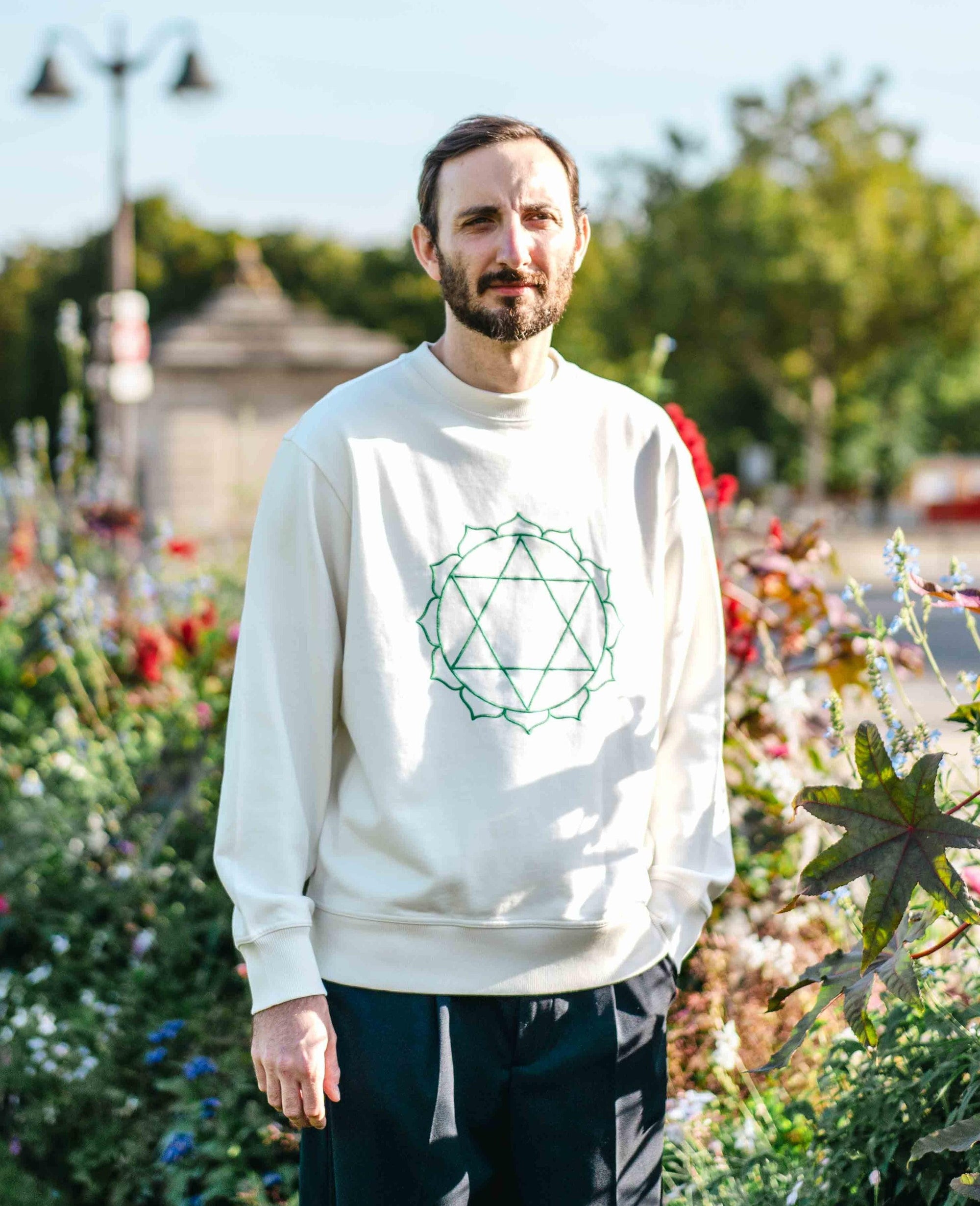 Sweat Unisex Chakra du Coeur en Coton Bio - Divine Harmonie