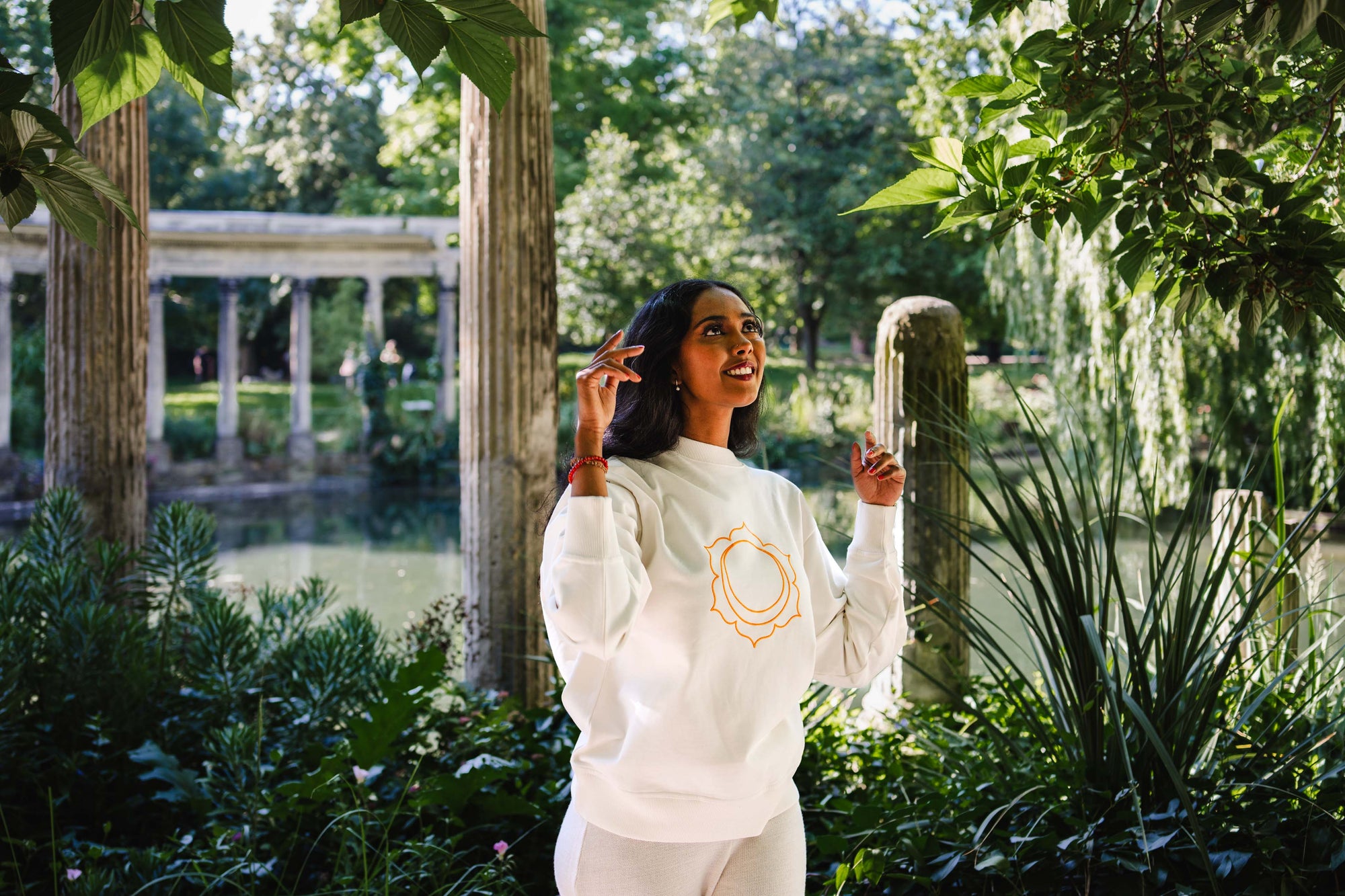 Sweat Unisex Chakra Sacré en Coton Bio