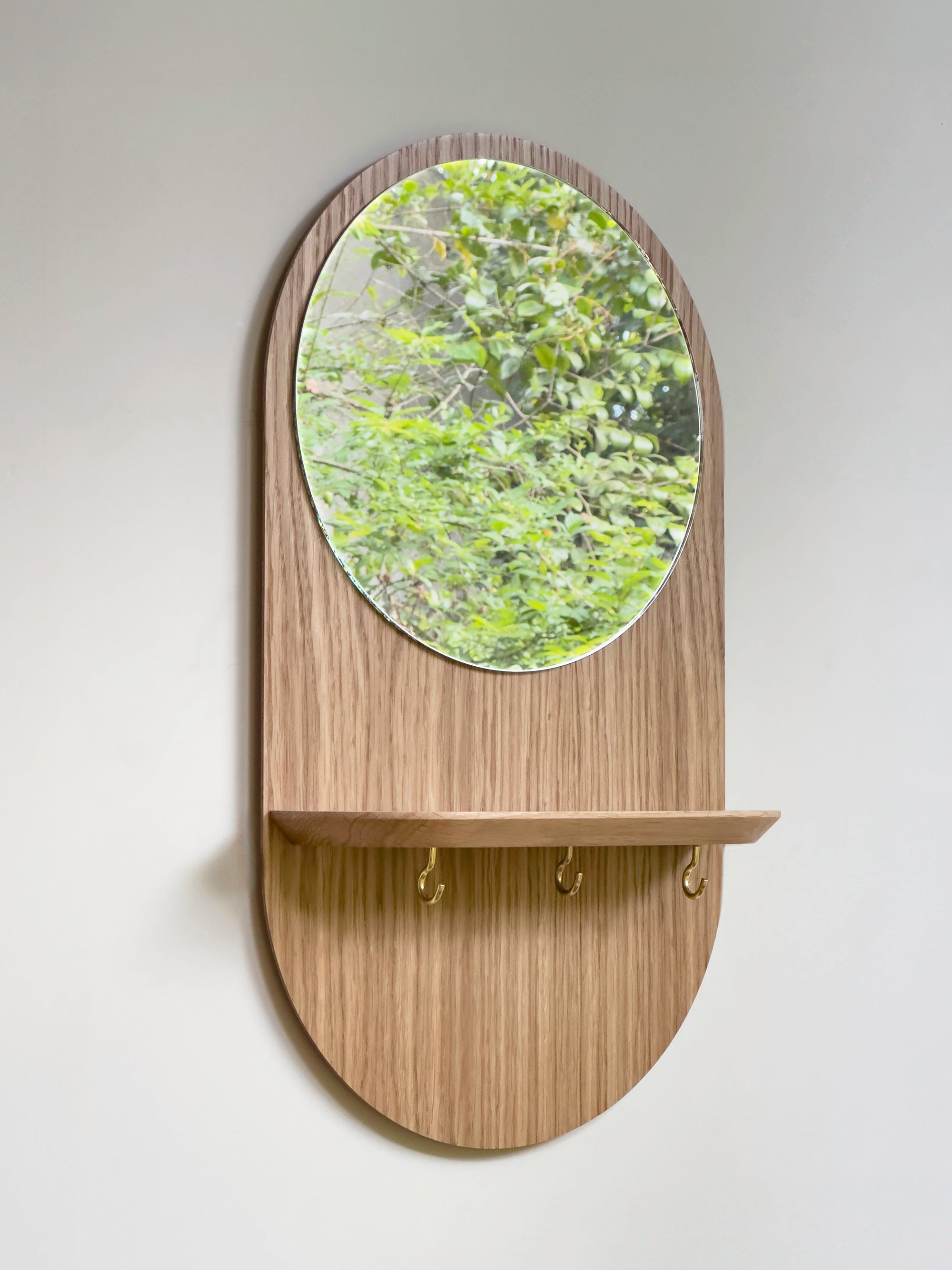Éclipse Crochets - Miroir avec étagère et crochets en chêne