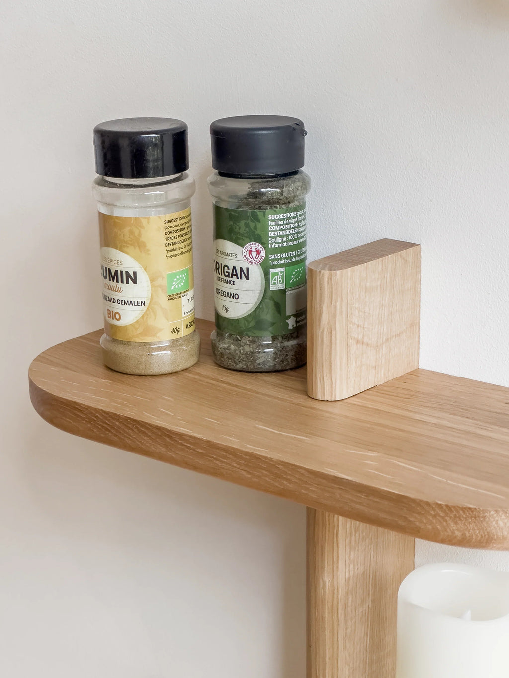 Étagère chêne massif Sentier