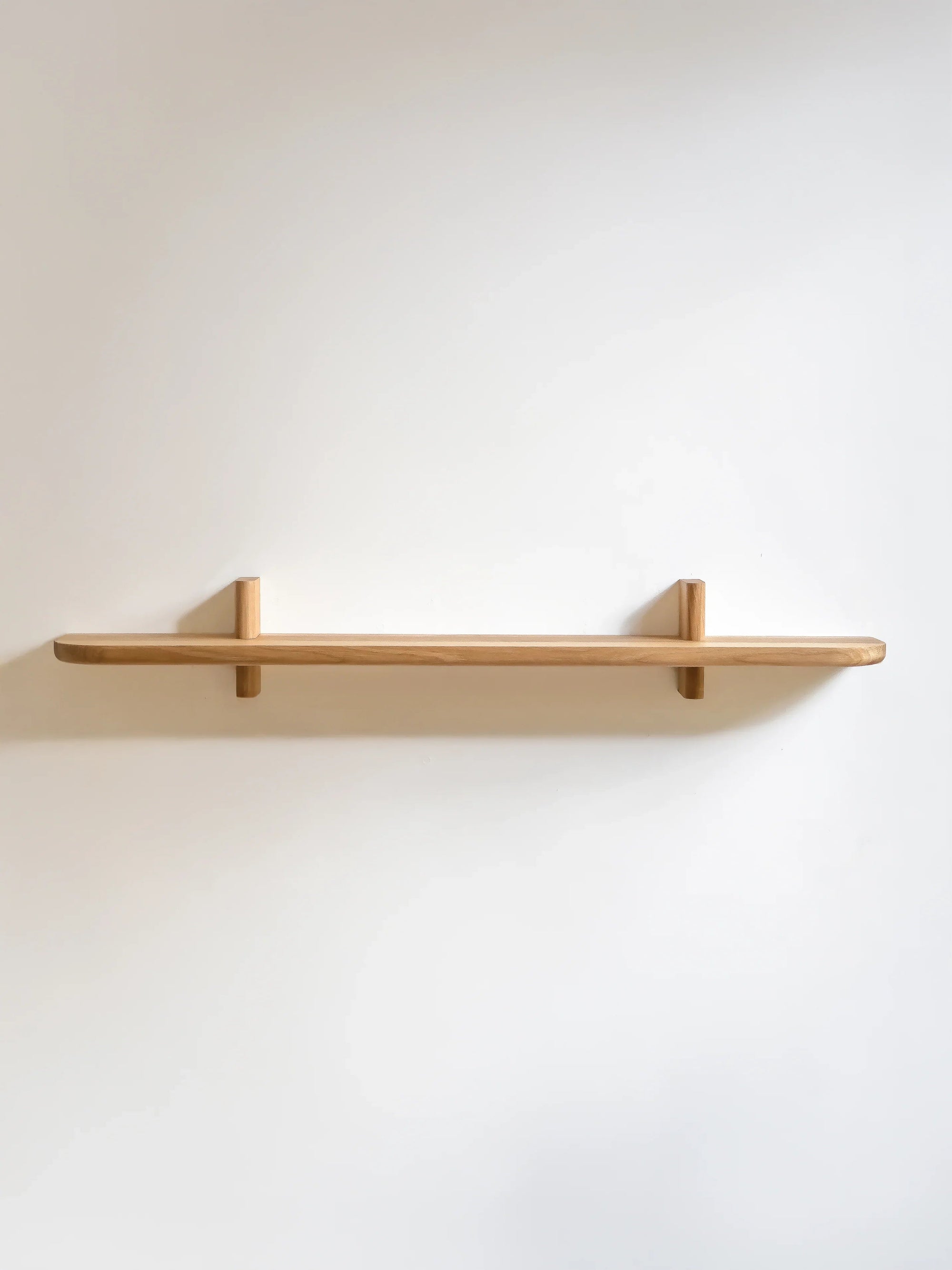 Étagère chêne massif Sentier