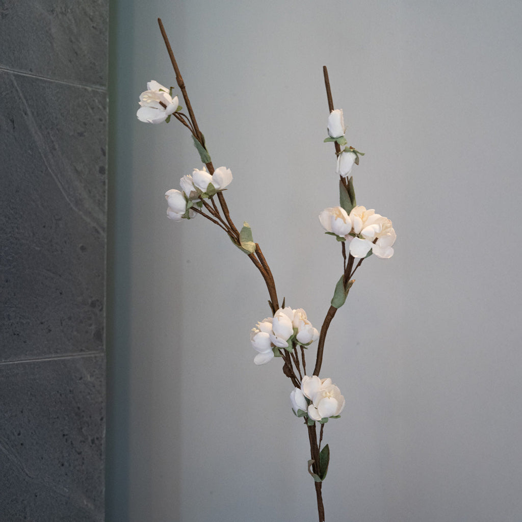 Fleurs de cerisier en papier blanc flowrette