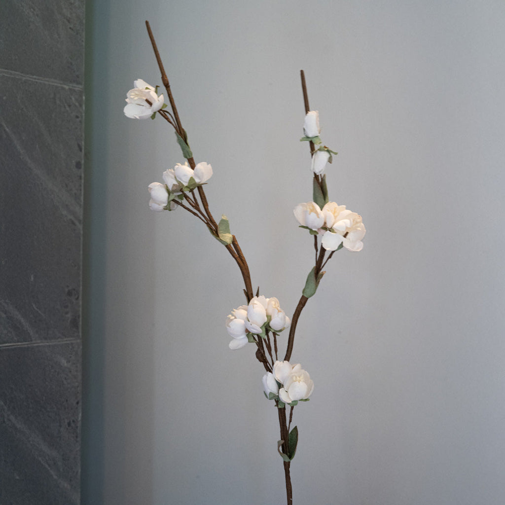 Fleurs de cerisier en papier blanc flowrette