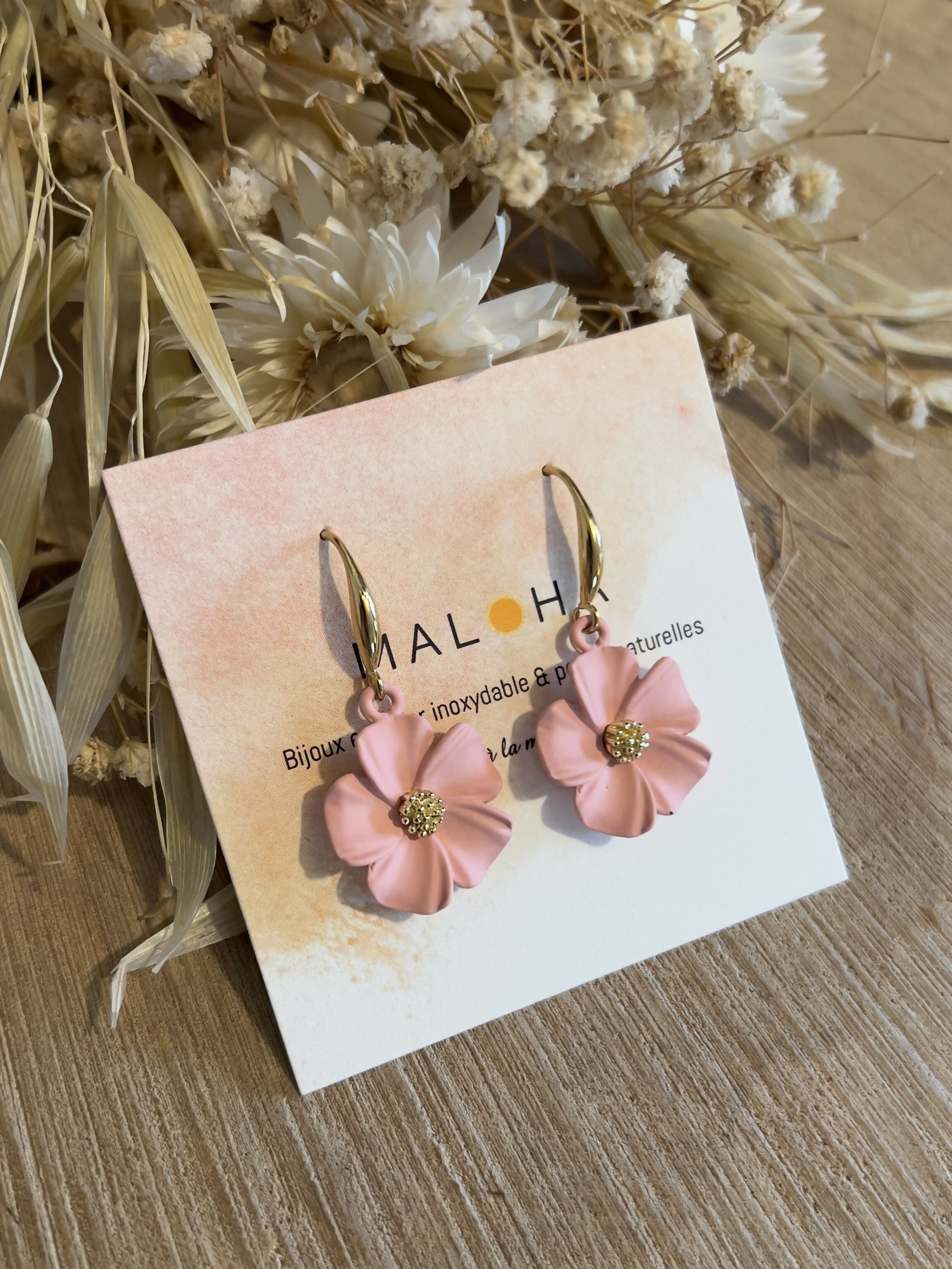 BO pendantes fleurs roses