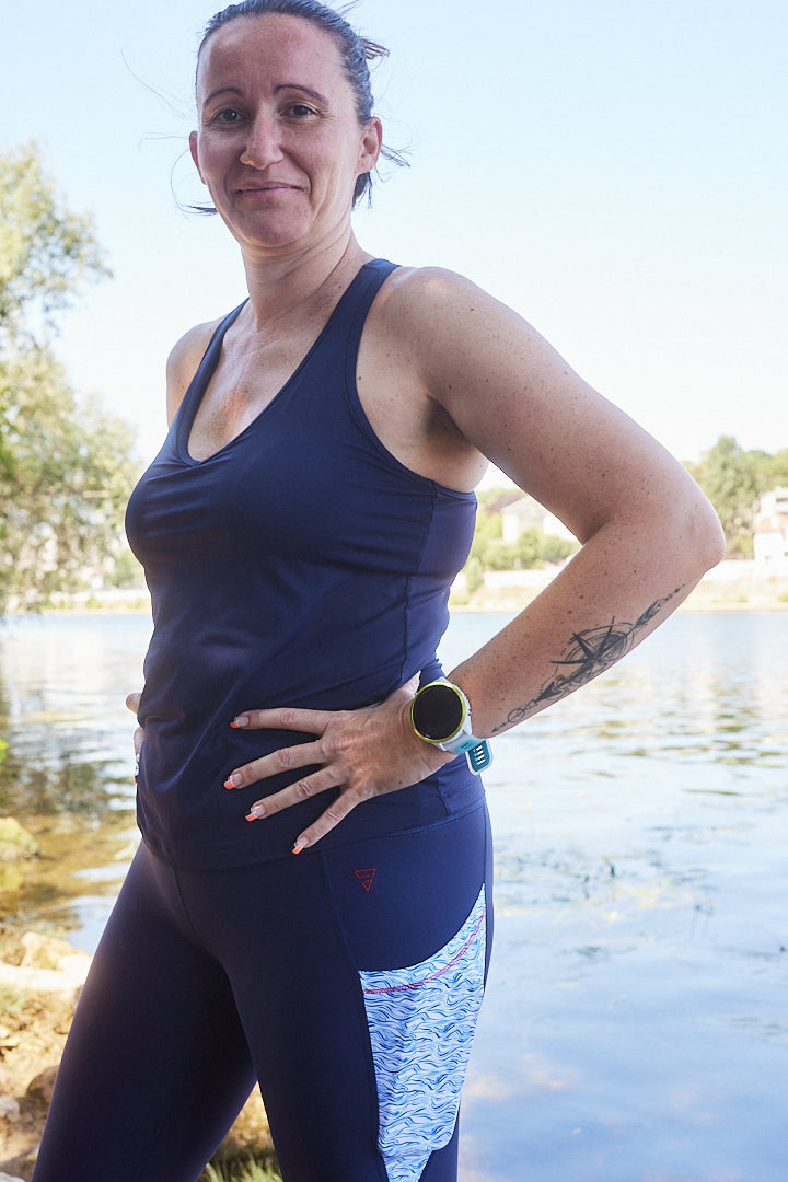 Débardeur avec brassière intégrée "L'Indépendante" -  pratique respirant et stylé, écoresponsable gayaskin