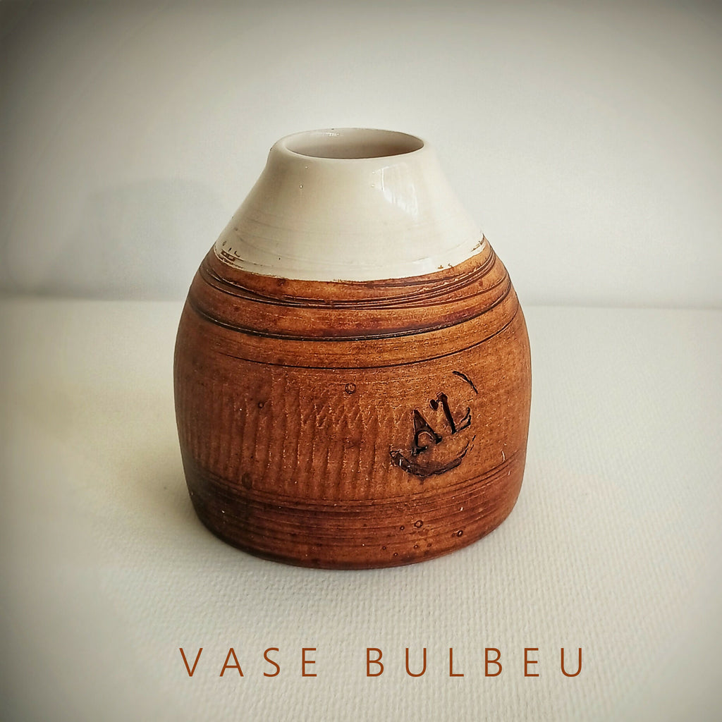 VASE BULBEU