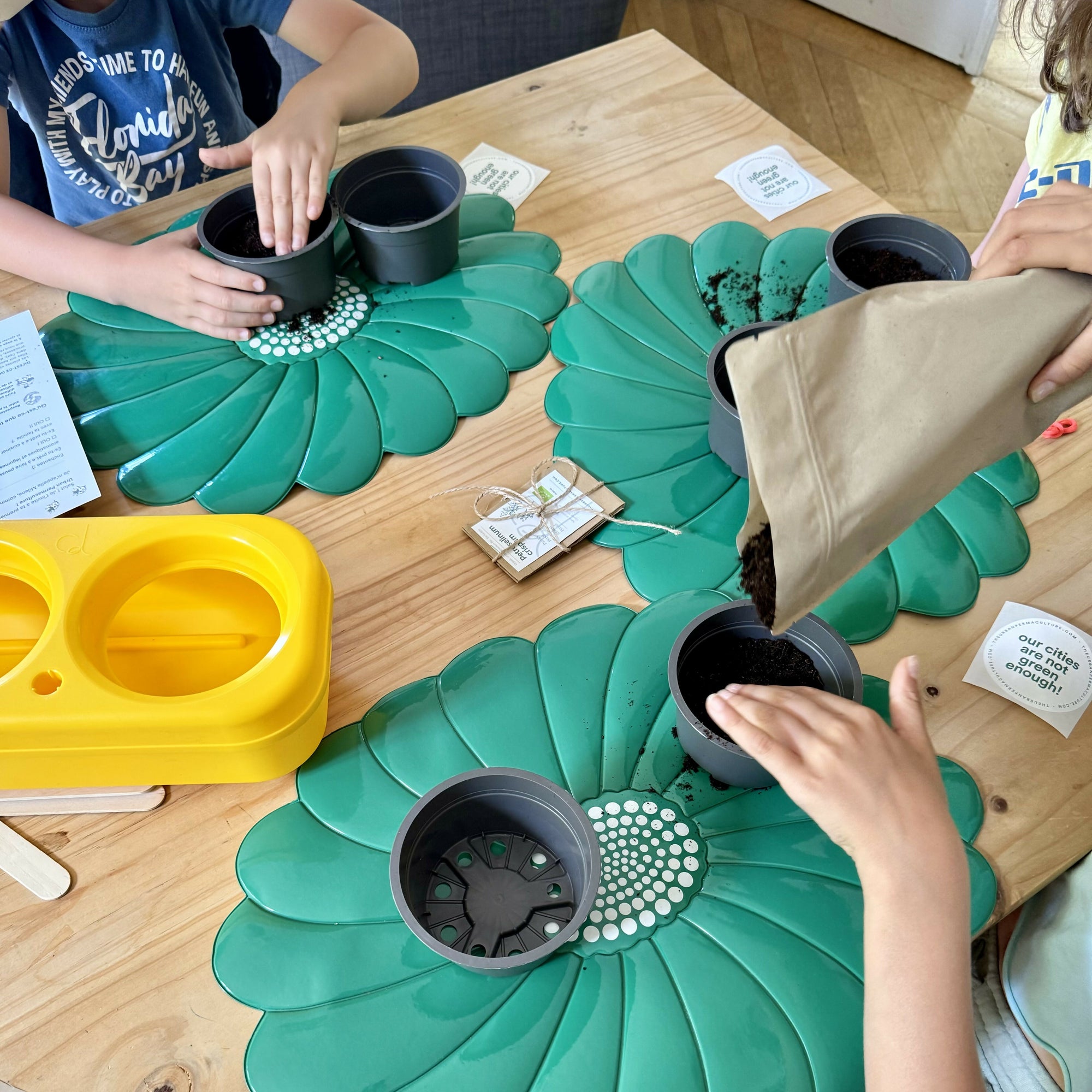 Le Kit Potager Urbain pour Enfants - Pbox Jaune