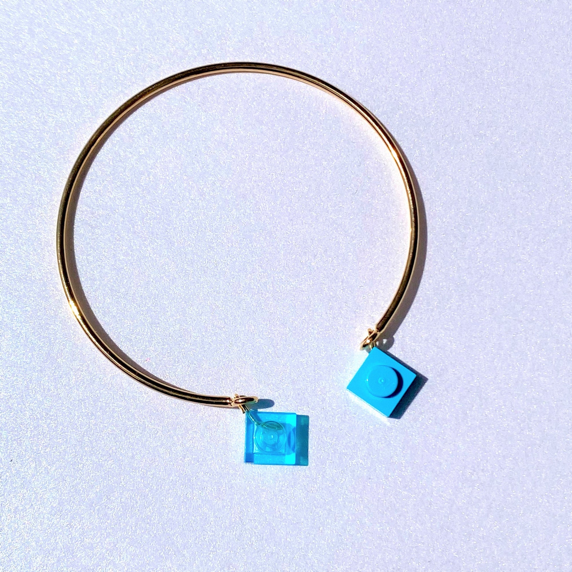 Bracelet jonc ouvert doré - Les Rockeuses