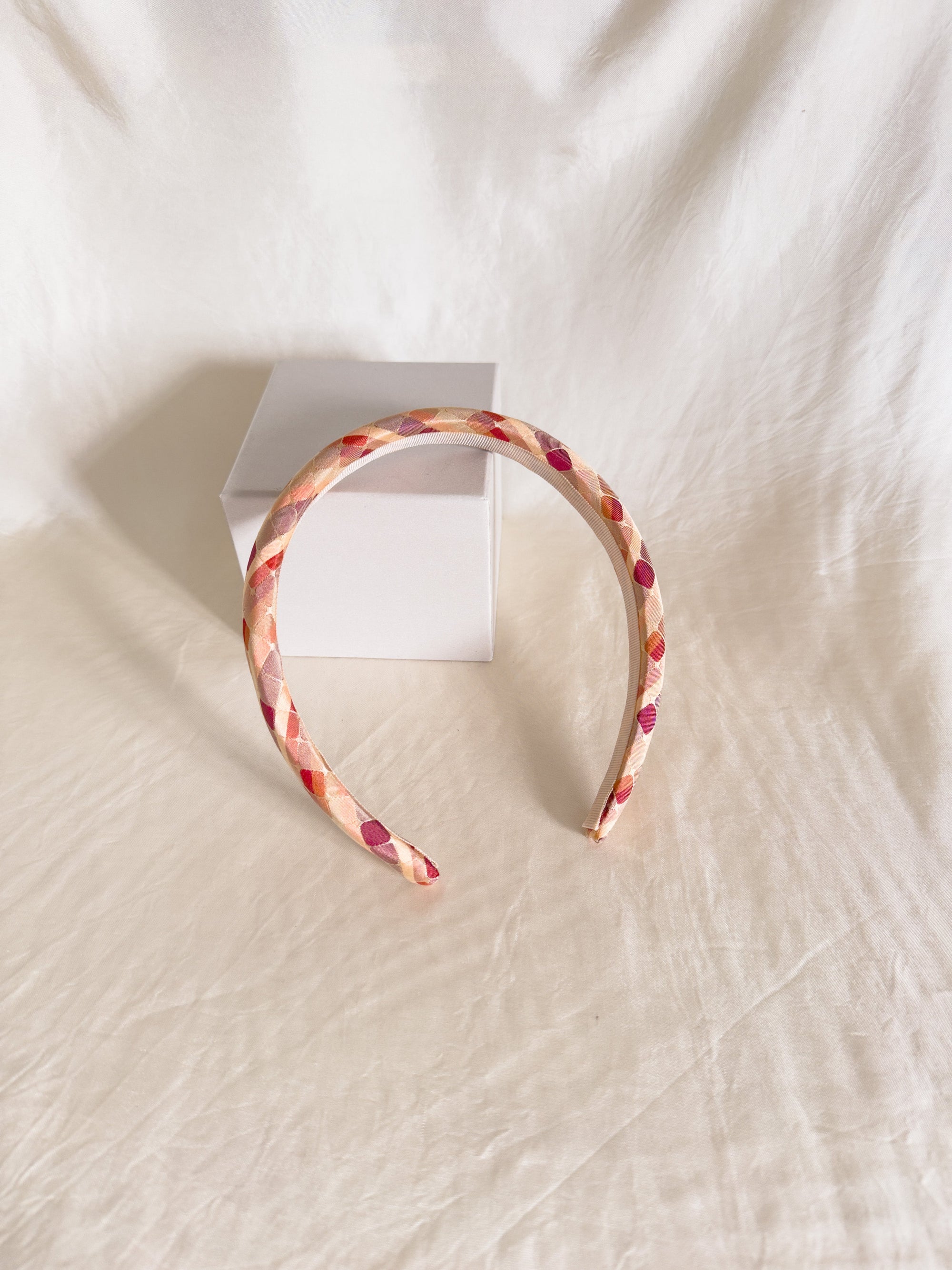 Headband Upcyclé Essentiel 'Éclat de Rosée'