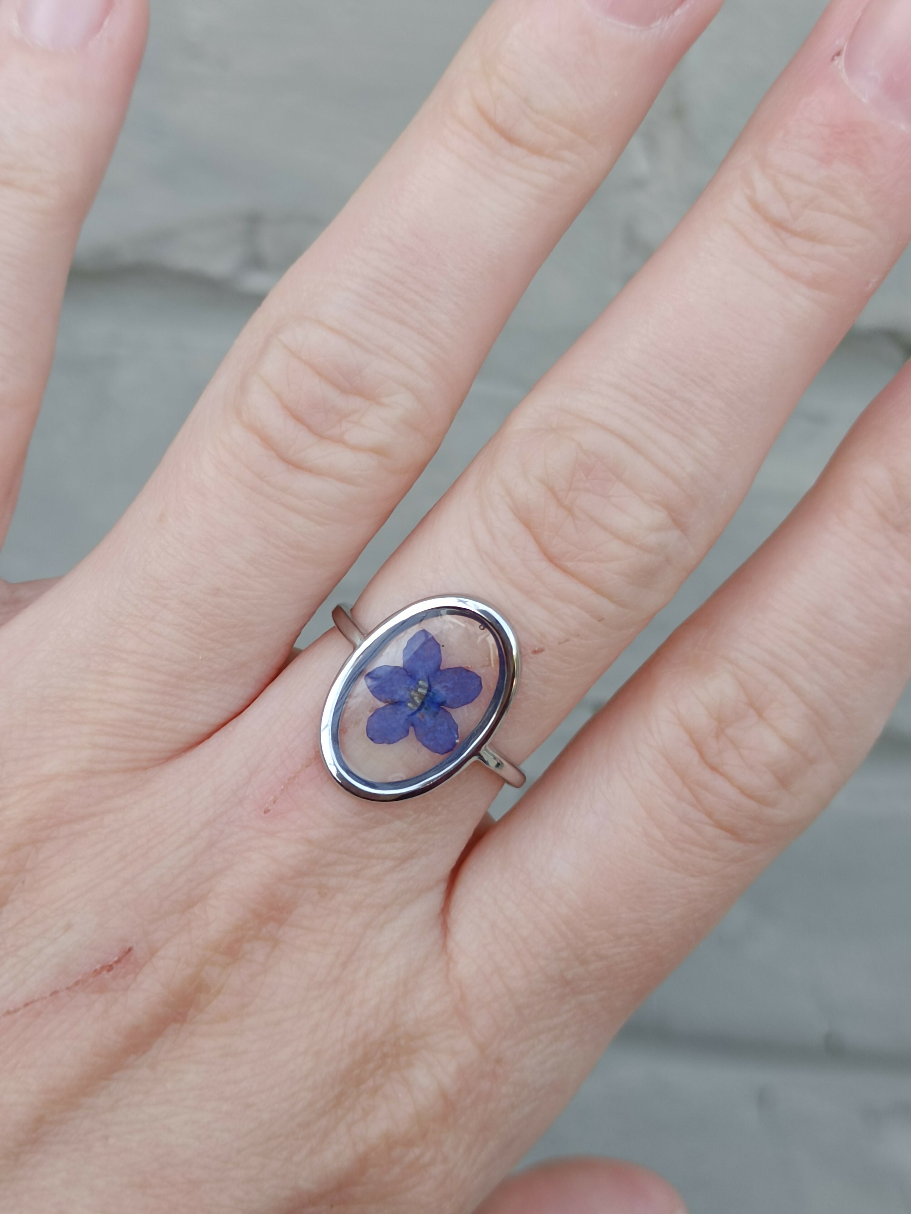 MEL/BOA Openwork Oval ring