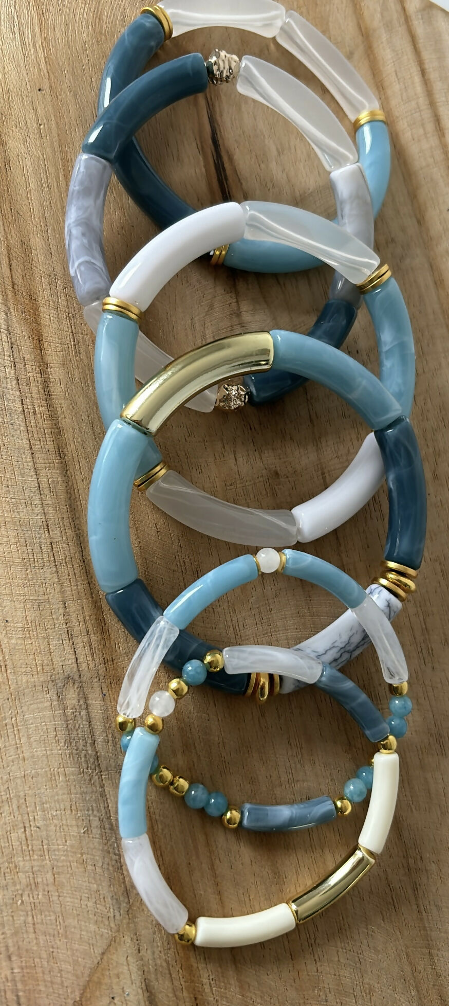 F8F96DA5-201E-4D9F-8249-087AF95F9C39