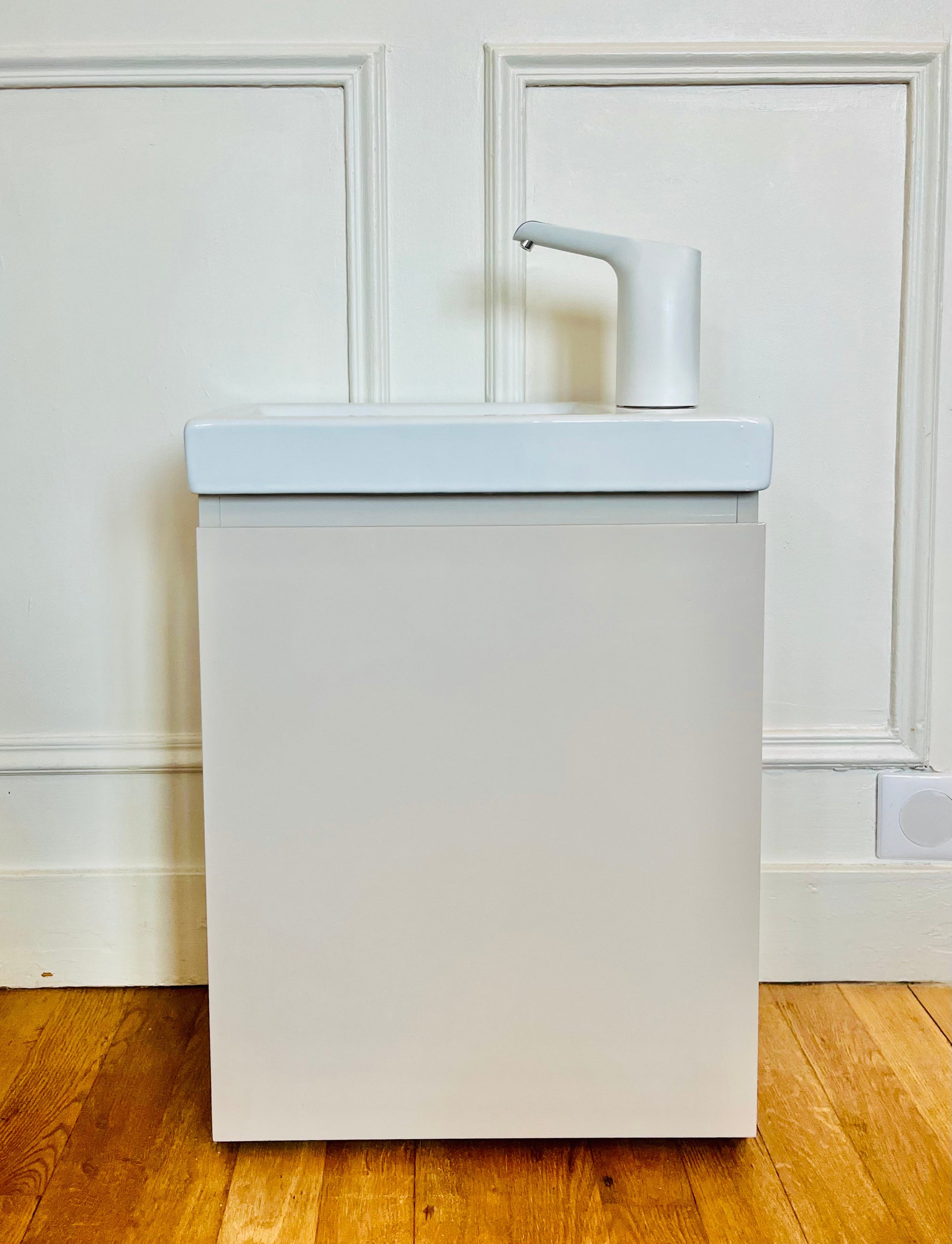 Lavabo Enfant Montessori évolutif 18 mois - 8 ans | Mobile, autonome en eau & sans travaux –GRIS PERLE