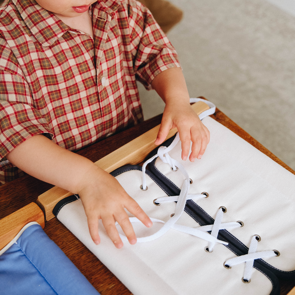 Cadres d'habillage Montessori Upcyclés
