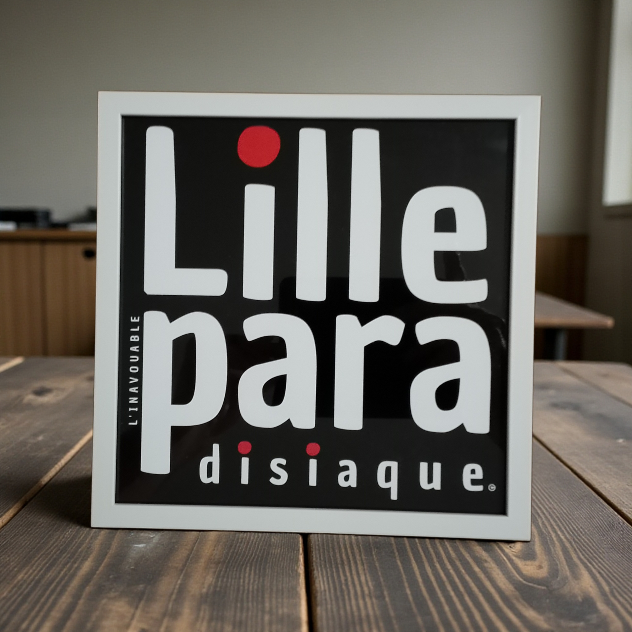 CADRE "LILLE PARADISIAQUE" Noir Carré blanc