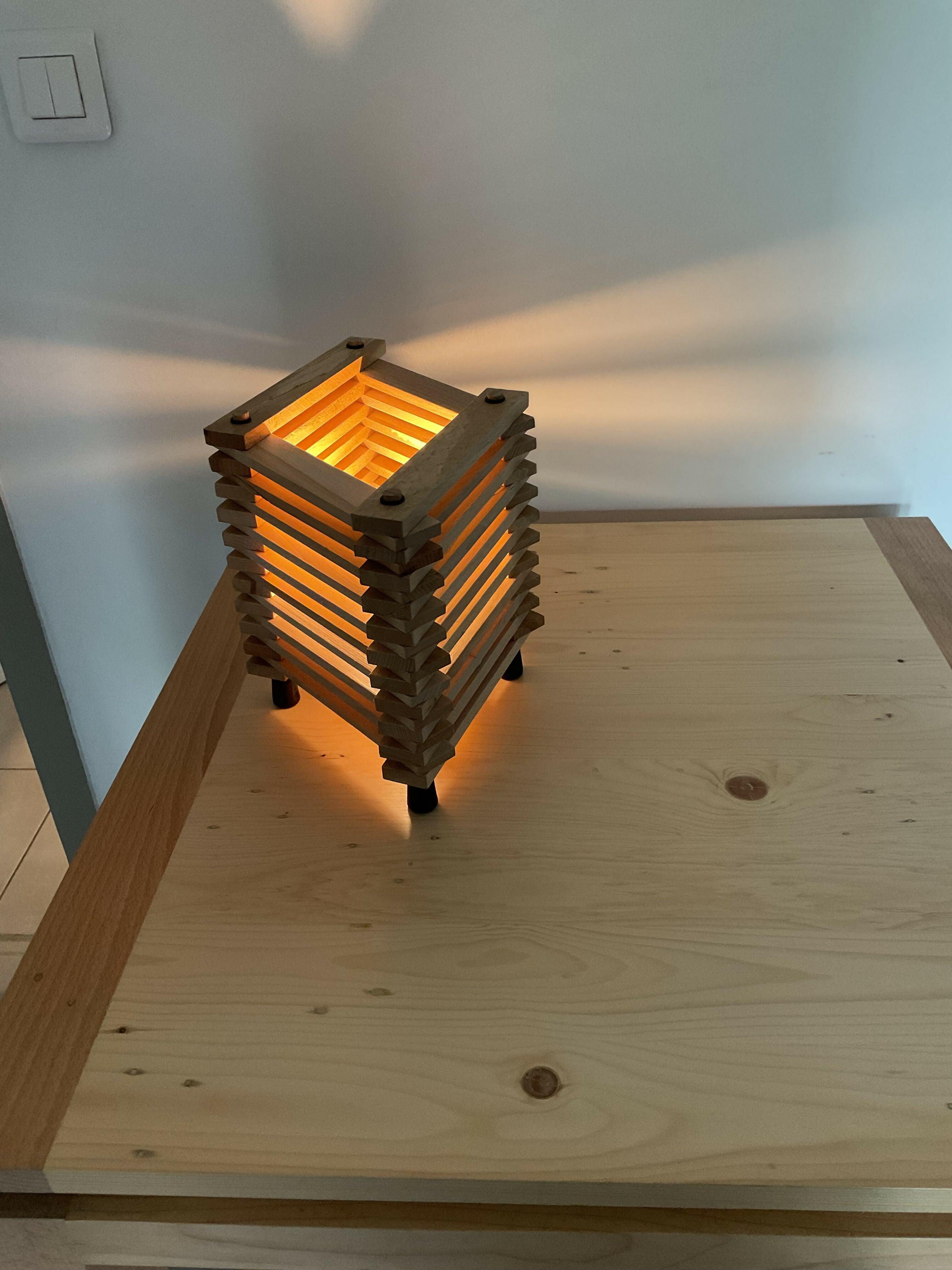 Lampe Présidente Petite