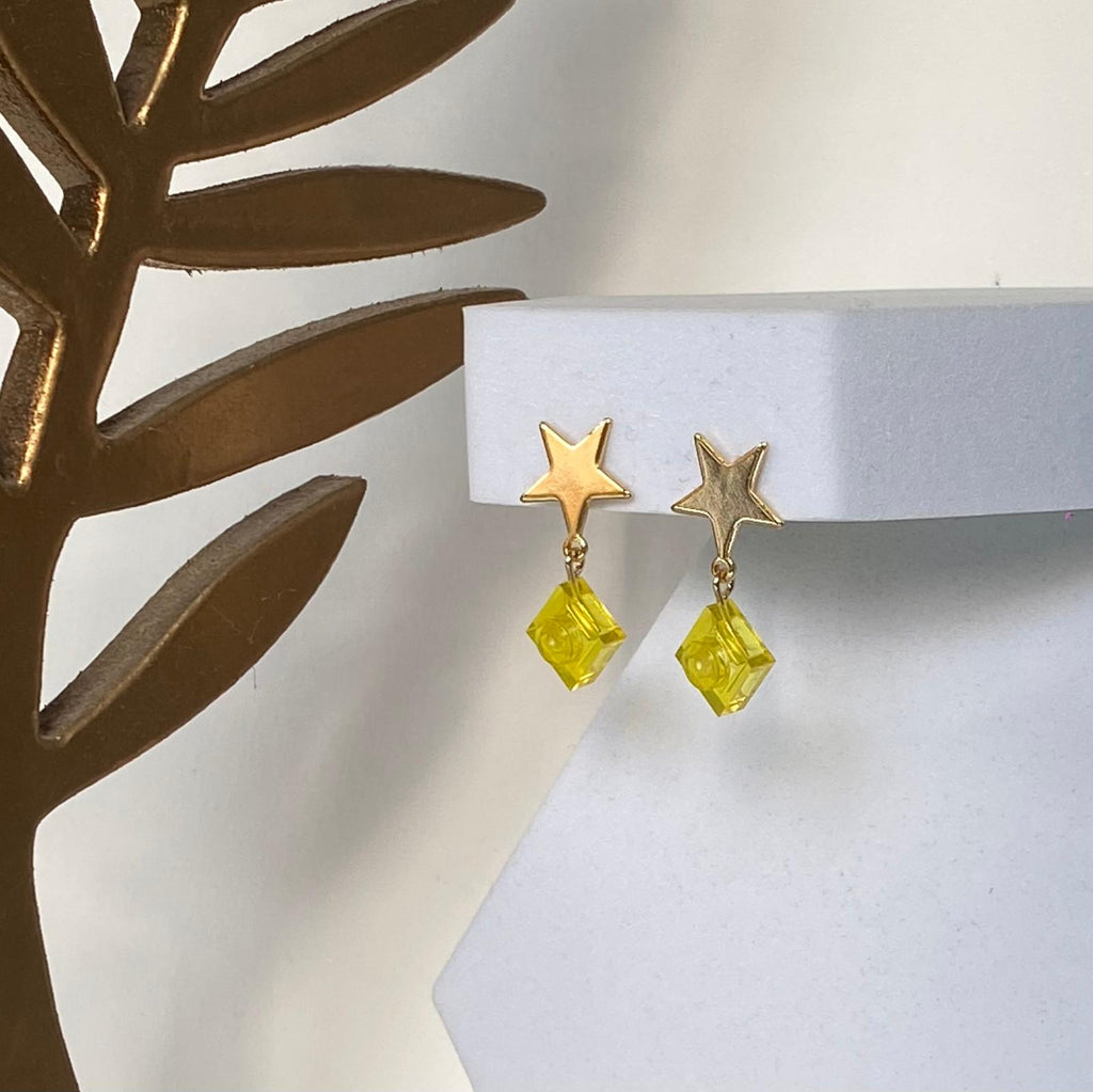 Mini Golden Star Earrings - Les Chanteuses