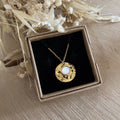 Hammered Pendant Necklace & Natural Mother-of-Pearl