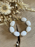 Bracelet grosses perles irrégulières blanches