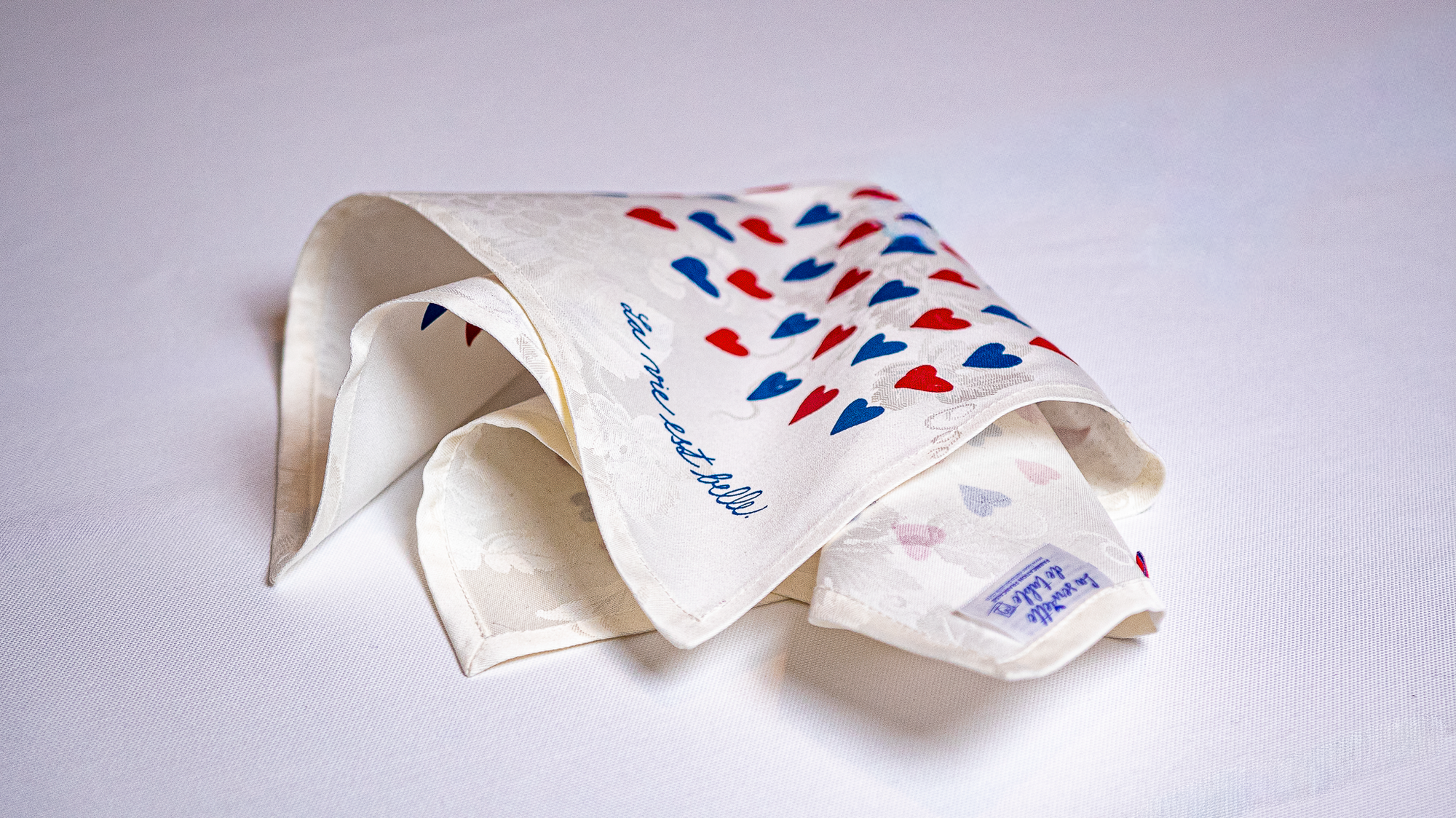 La serviette de table - Linge de table - "La vie est belle"