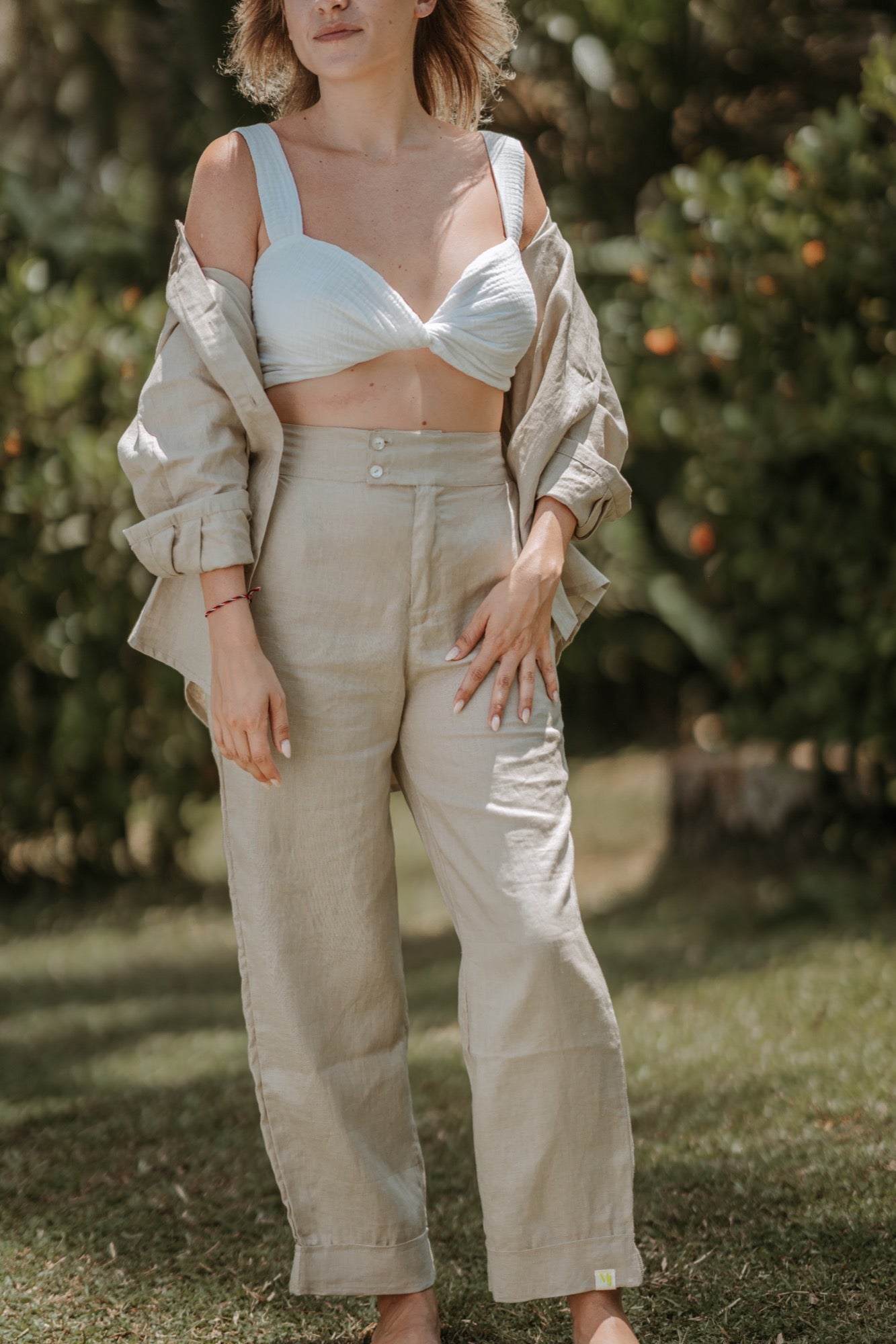 PANTALON EN LIN BEIGE NATUREL ~ PRIA
