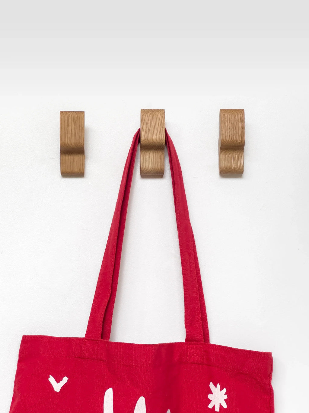 Patère Virgule en chêne massif 