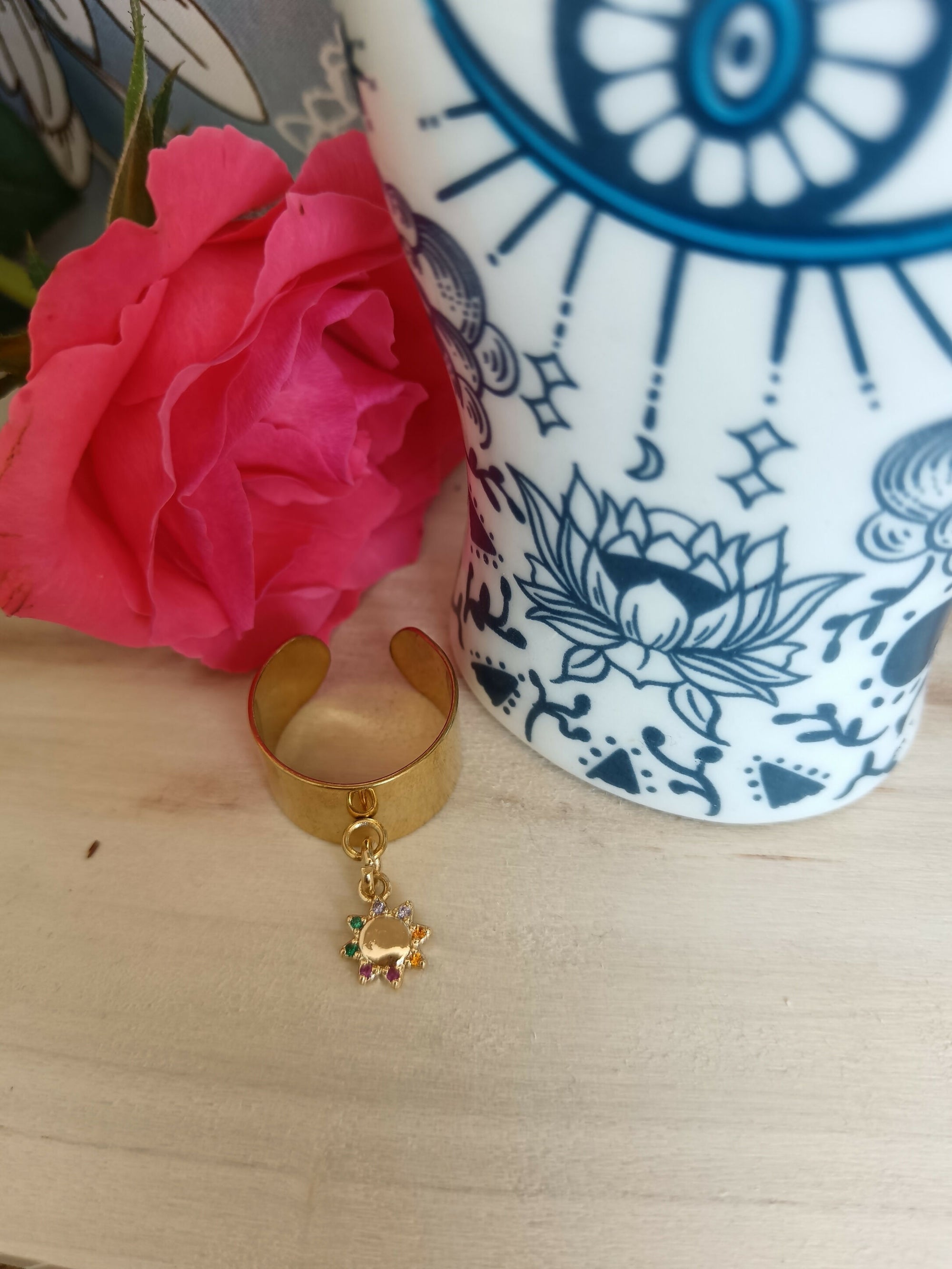 bague doré soleil