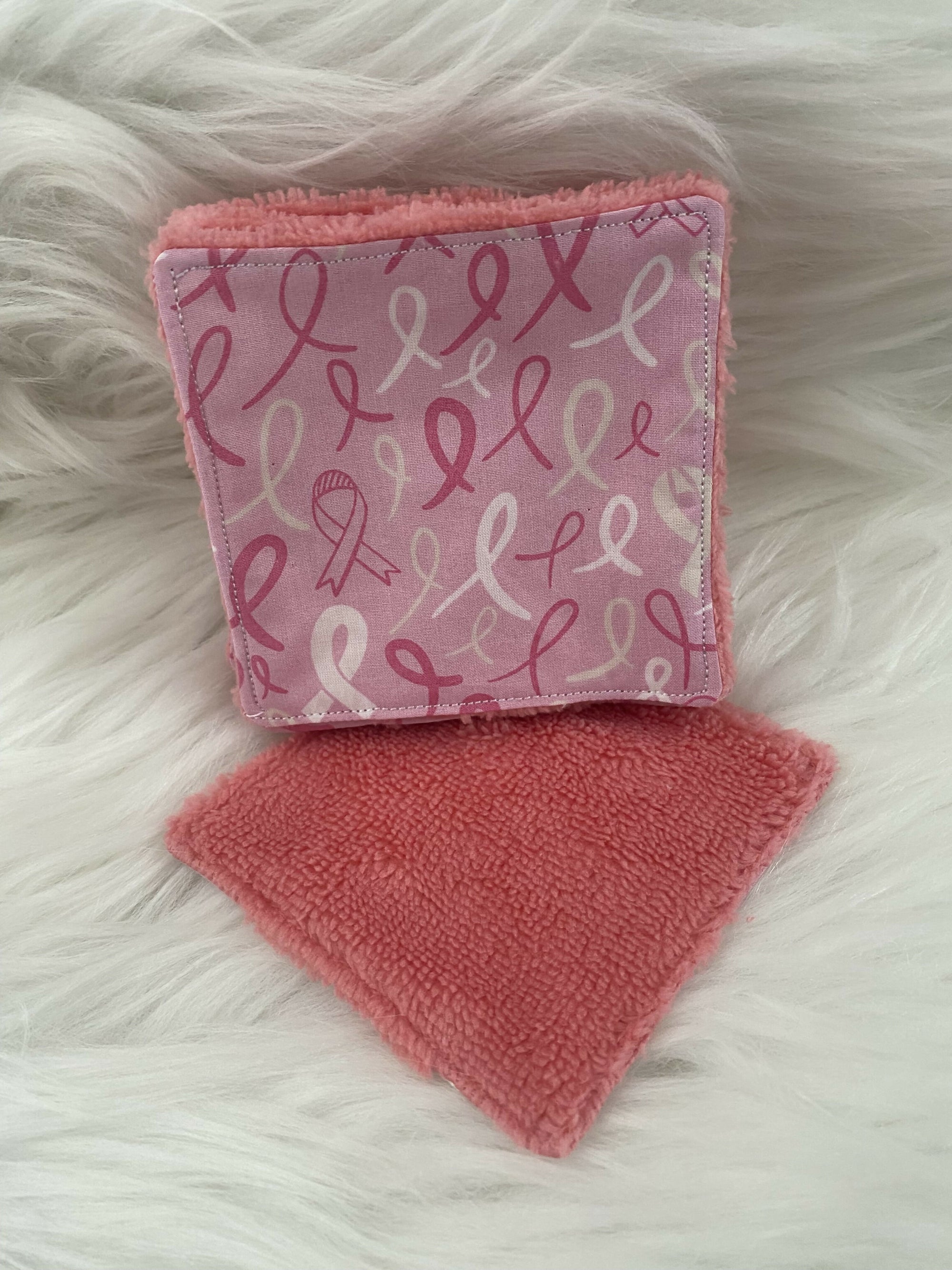 5 LINGETTES OCTOBRE ROSE COLORIS VARIES 1€ Reversé à MON BONNET ROSE