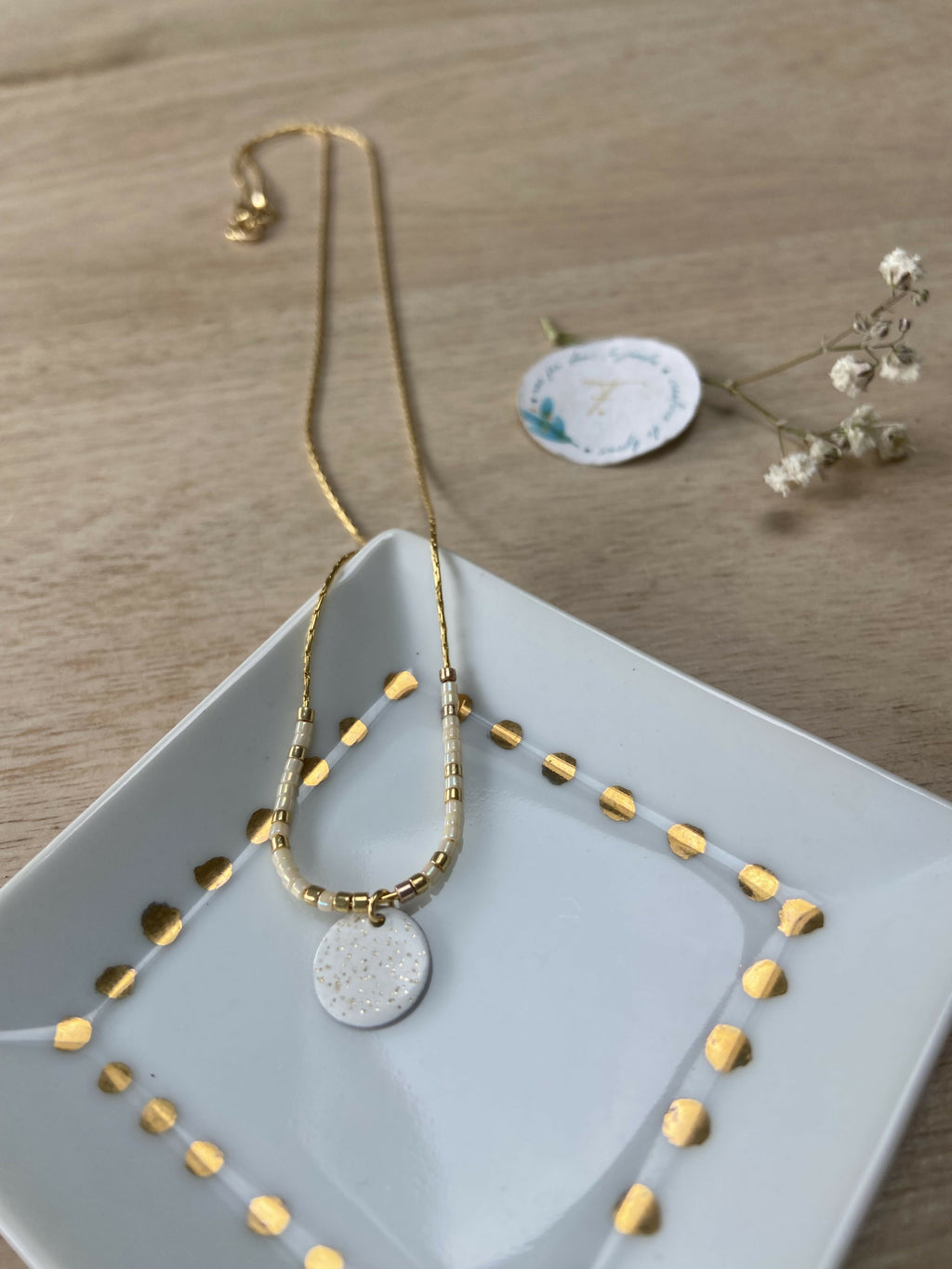 Gilt IRIS necklace