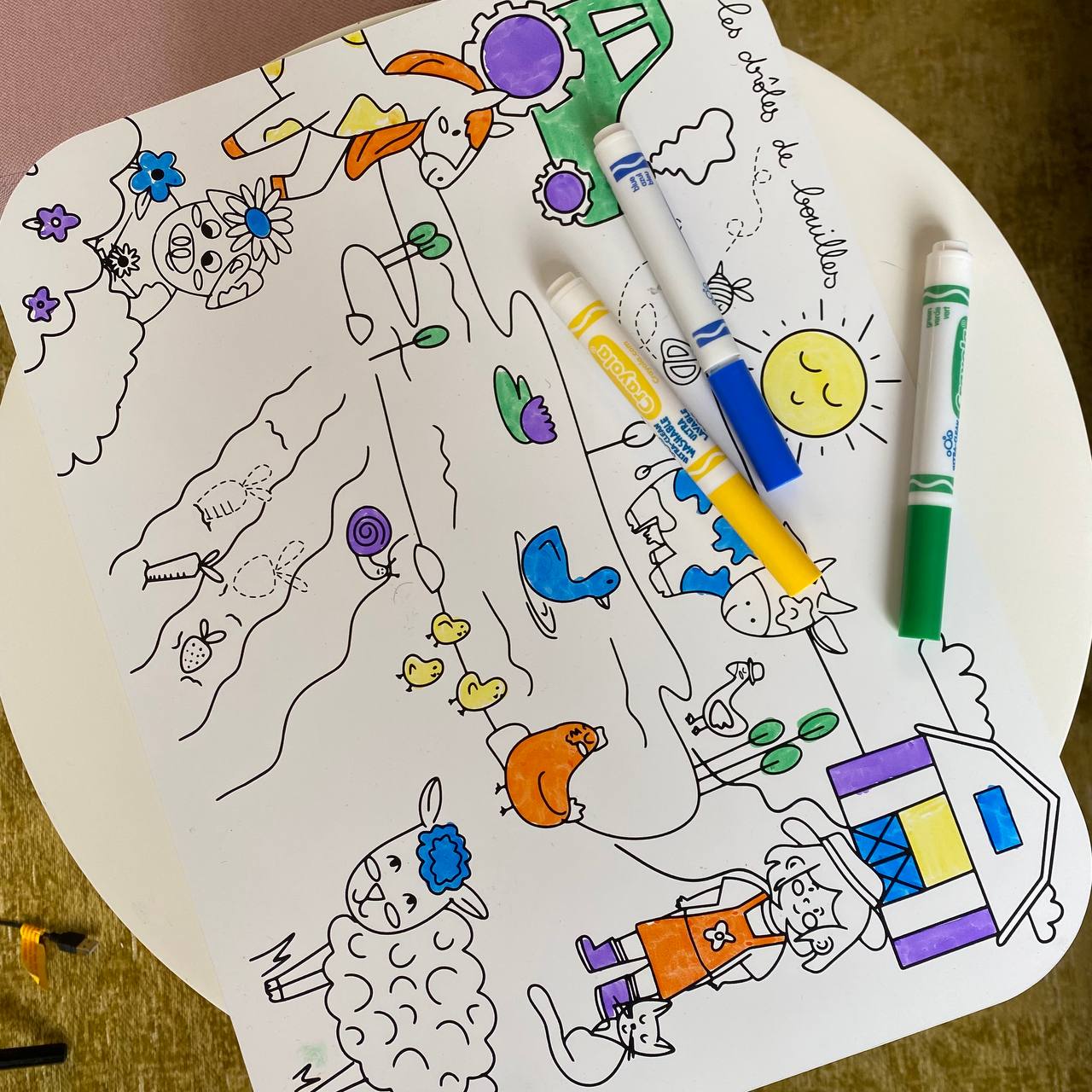 Set de table sur le thème des animaux de la ferme colorié 